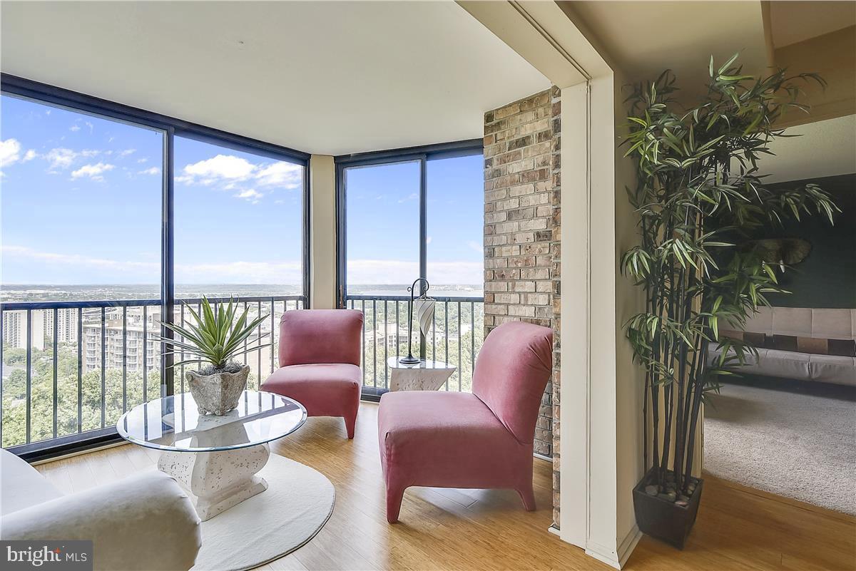 MONTEBELLO CONDO - Residential Lease