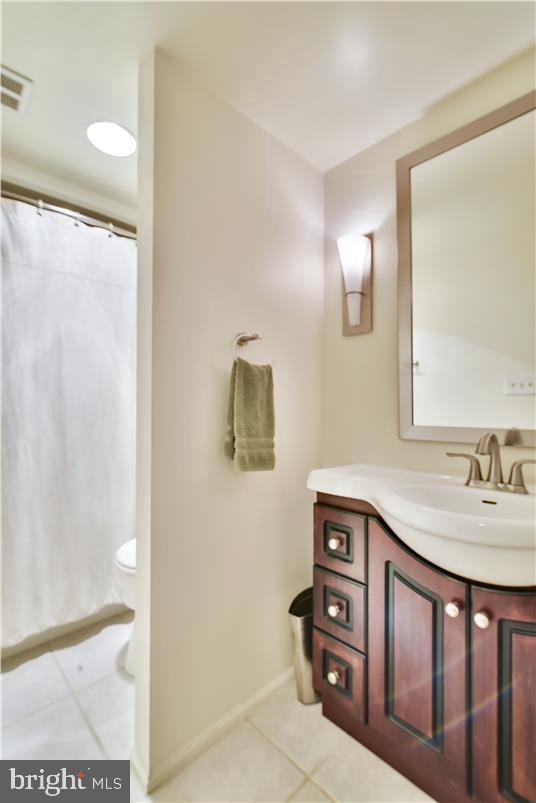 MONTEBELLO CONDO - Residential Lease