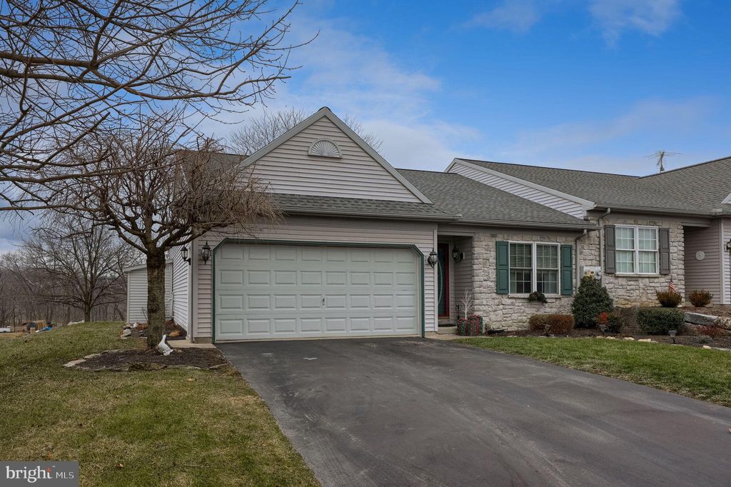 Photo of 3435 Green Leaf Drive, MOUNT JOY, PA 17552 (MLS # PALA2081612)