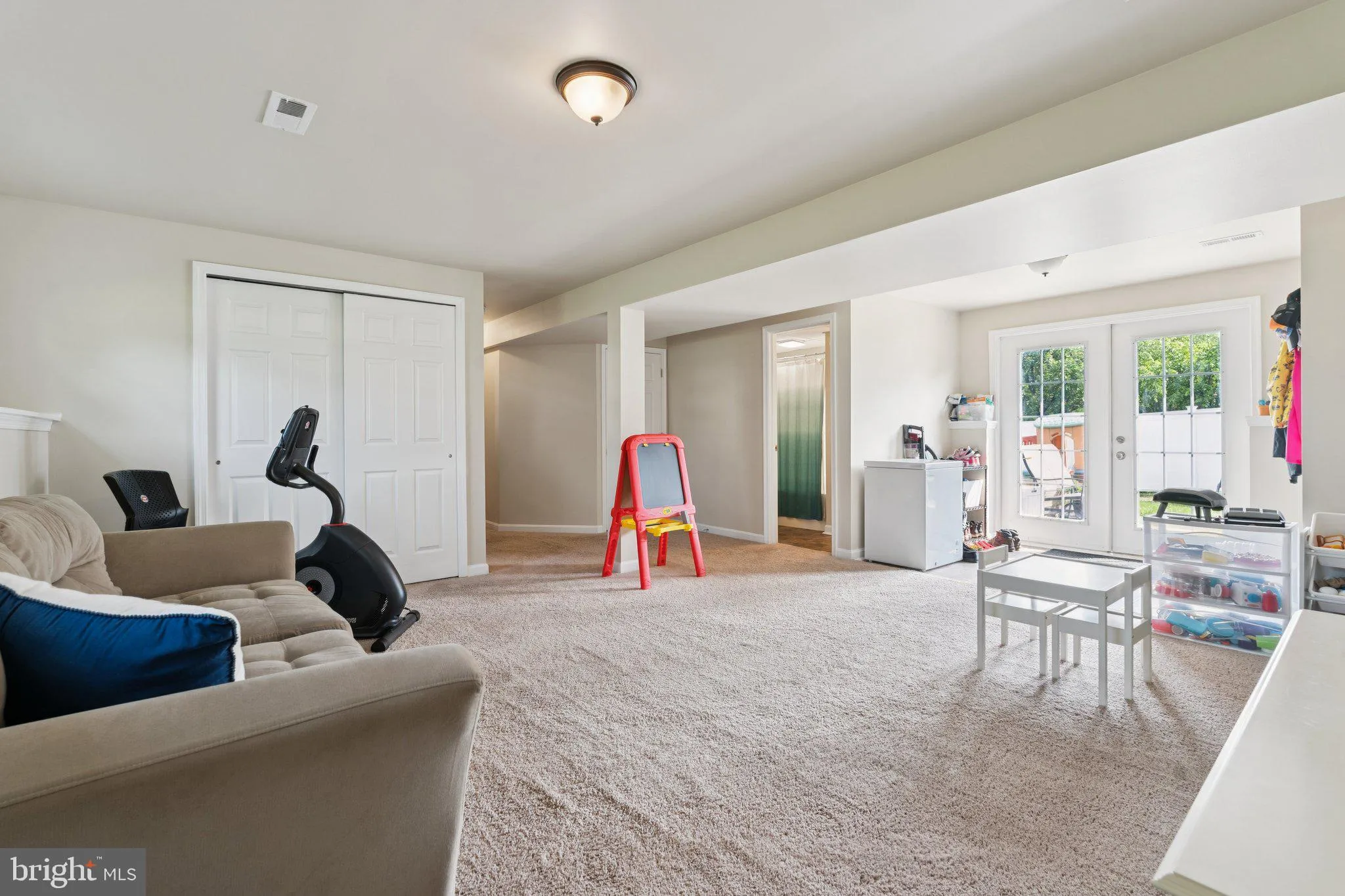 Taneytown, Maryland 21787, United States, 4 Bedrooms Bedrooms, ,3 BathroomsBathrooms,Residential,Active,148099