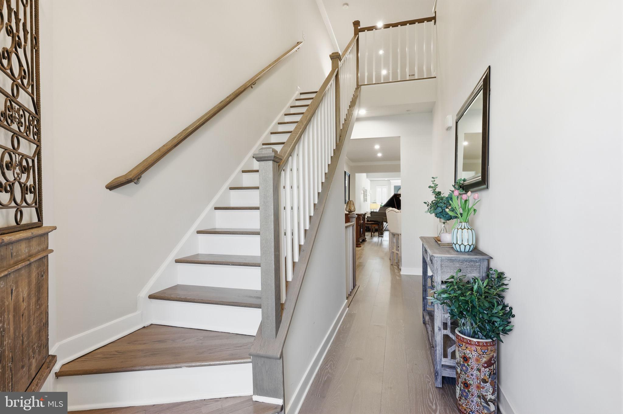 24 GRIFFIN WAY