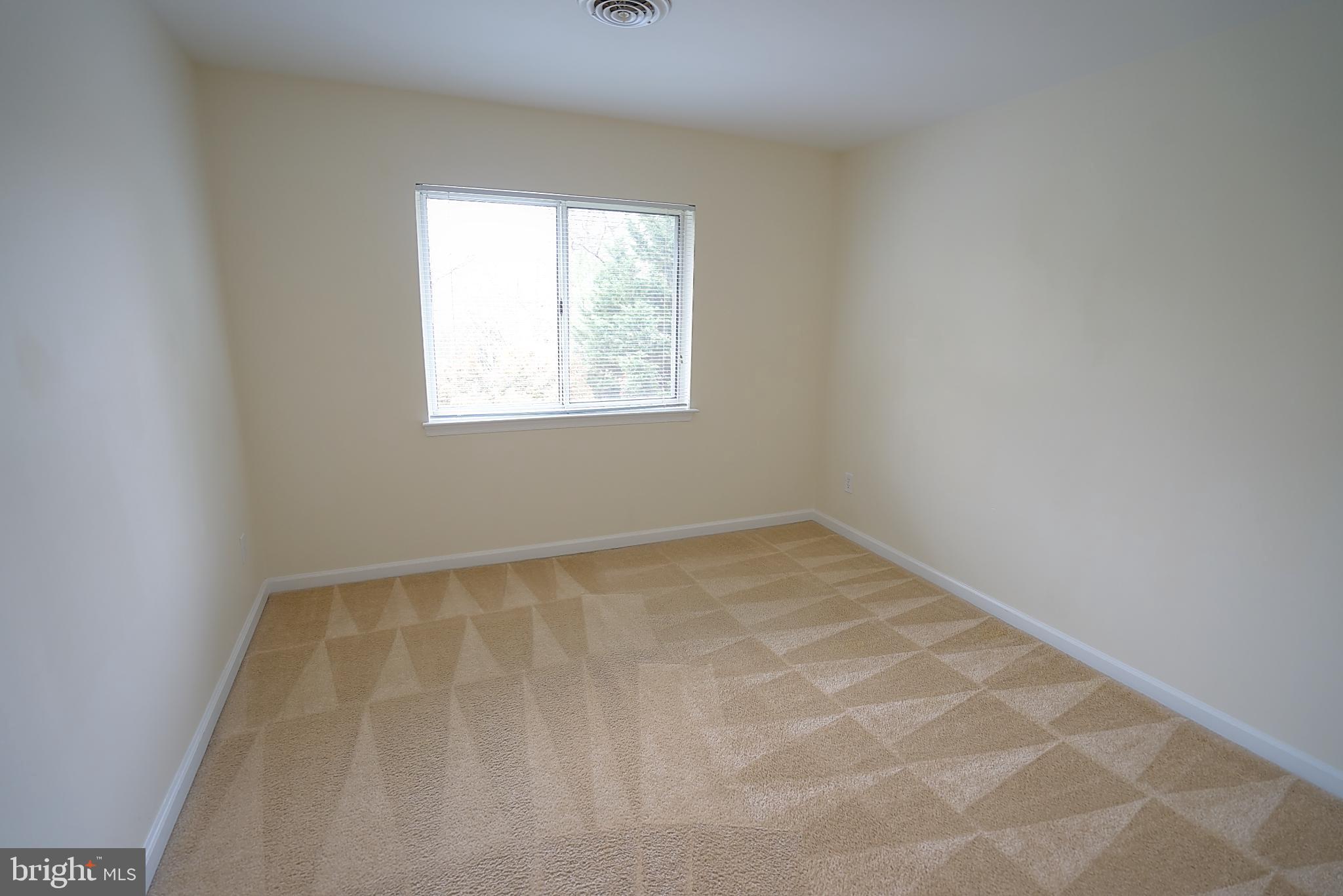 WESTWOOD COMMONS - Residential Lease