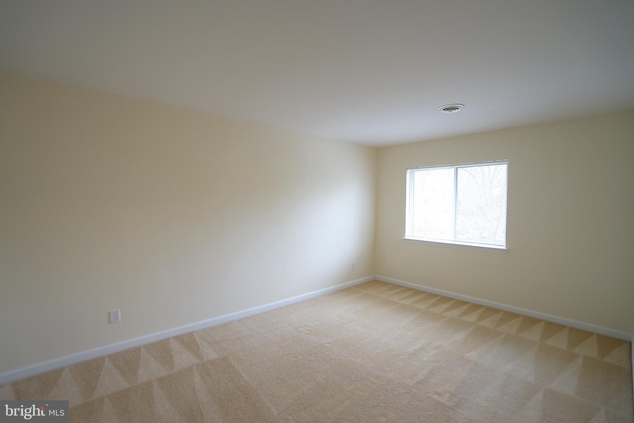 WESTWOOD COMMONS - Residential Lease