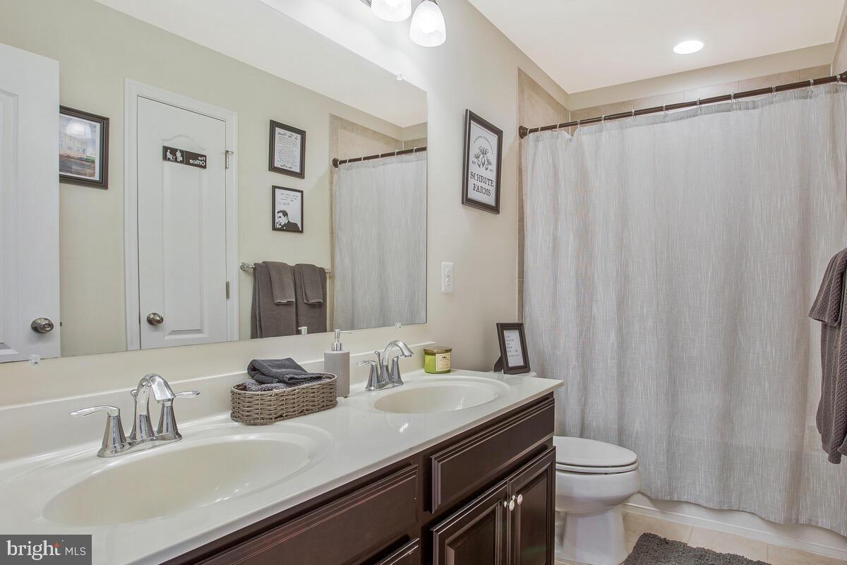 BOYERS RIDGE - Residential