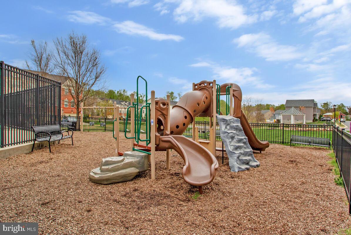 BOYERS RIDGE - Residential