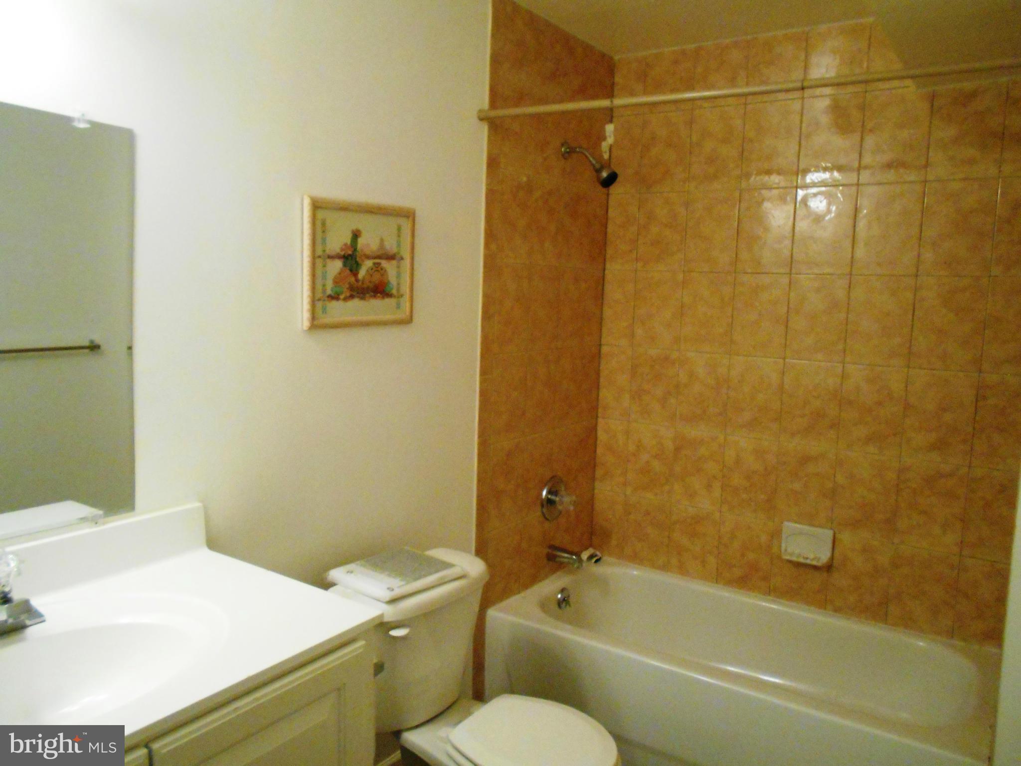 LAKELAND PLACE - Residential