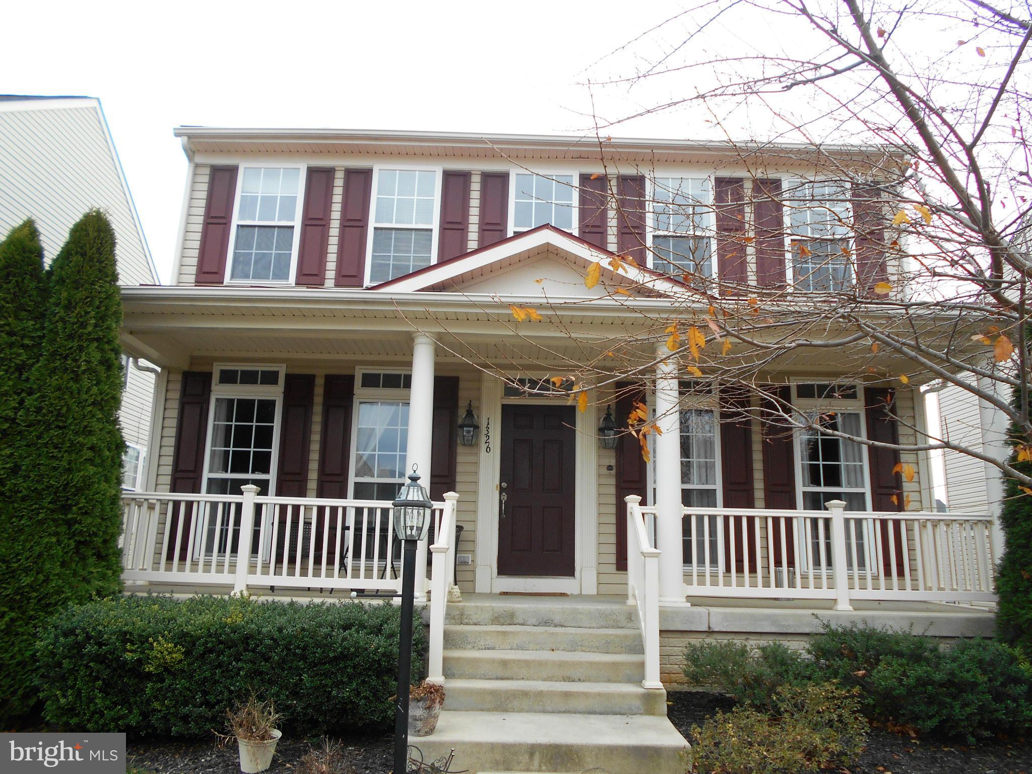 LAKELAND PLACE - Residential