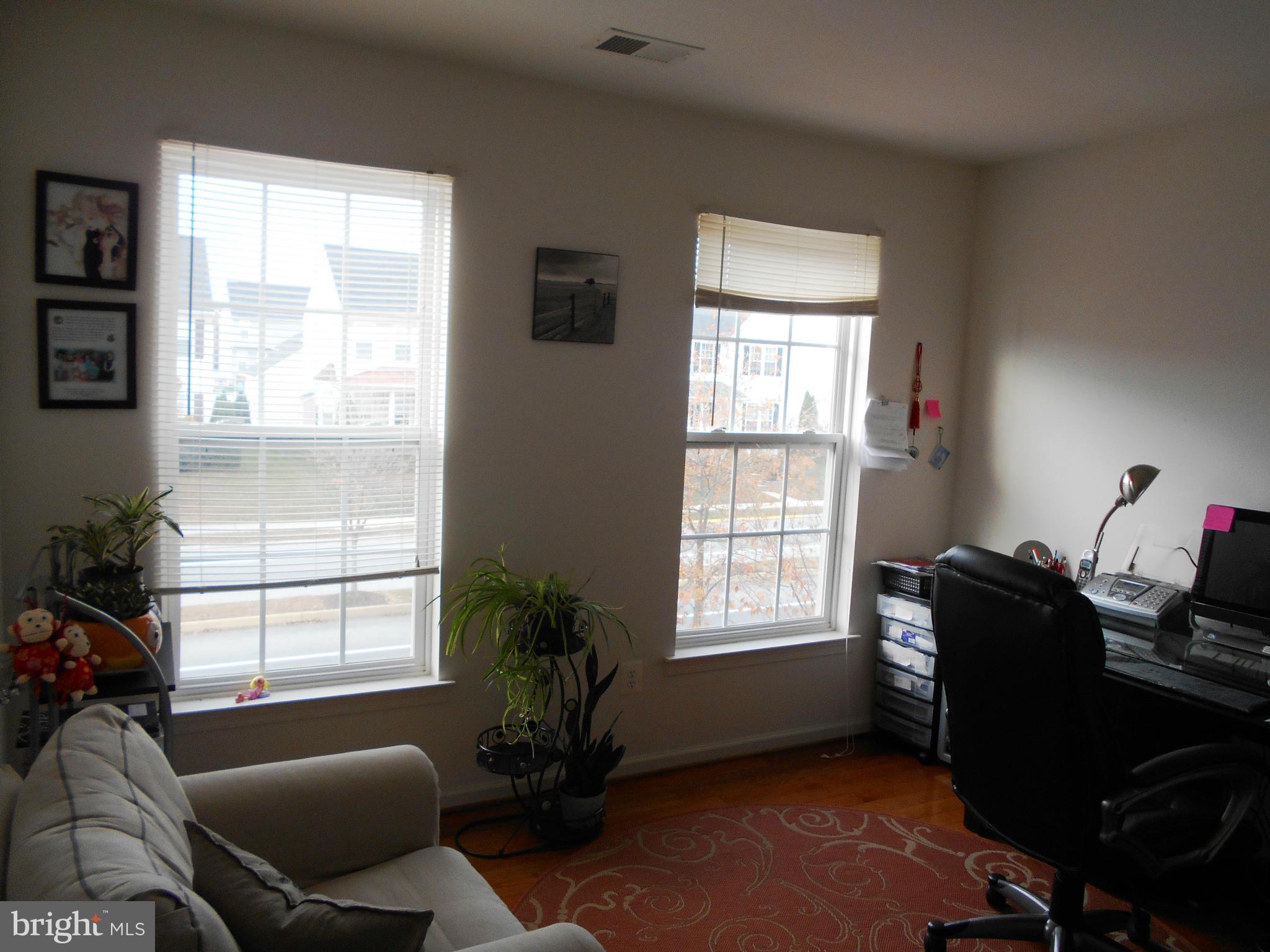 LAKELAND PLACE - Residential