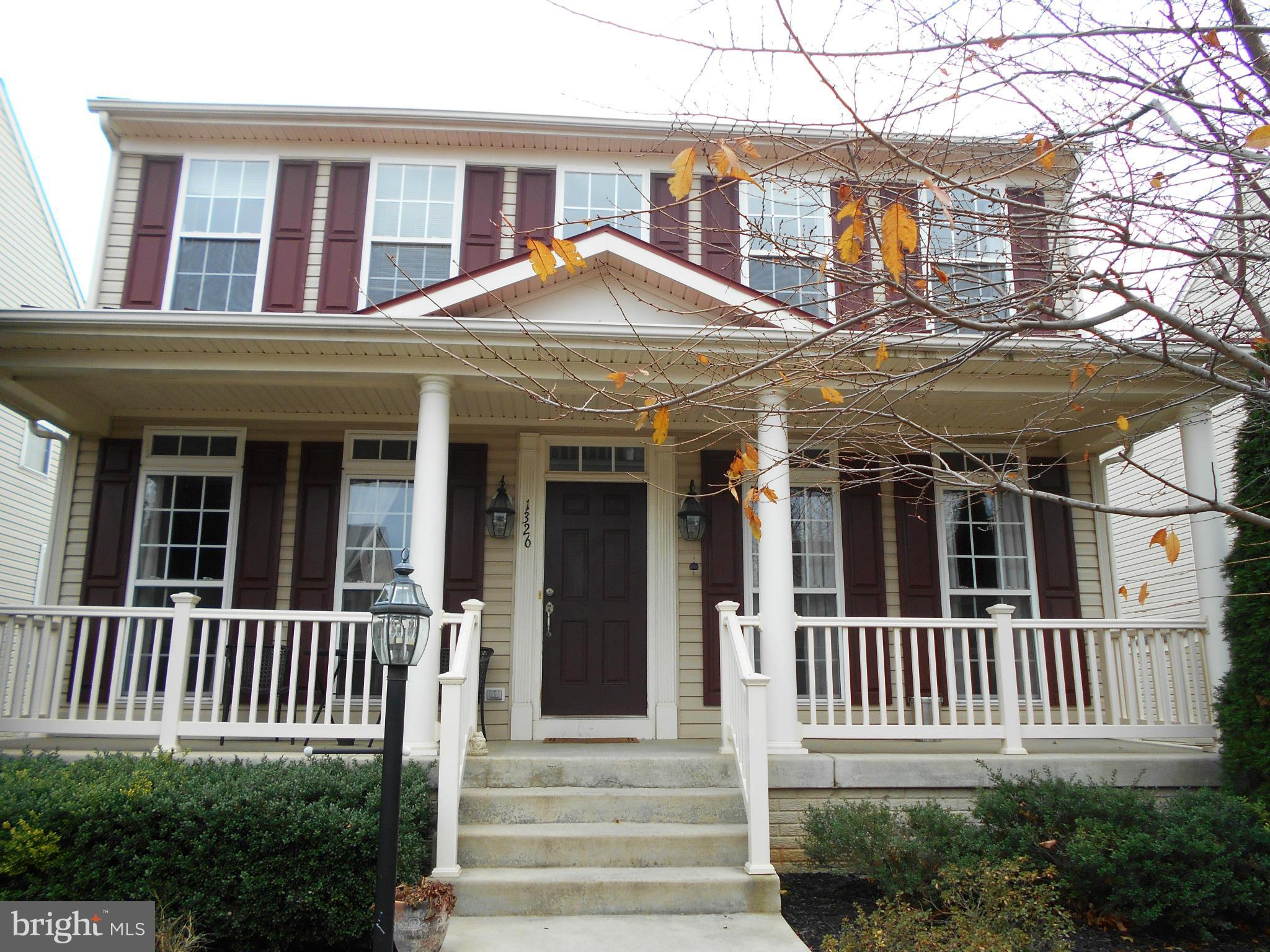 LAKELAND PLACE - Residential