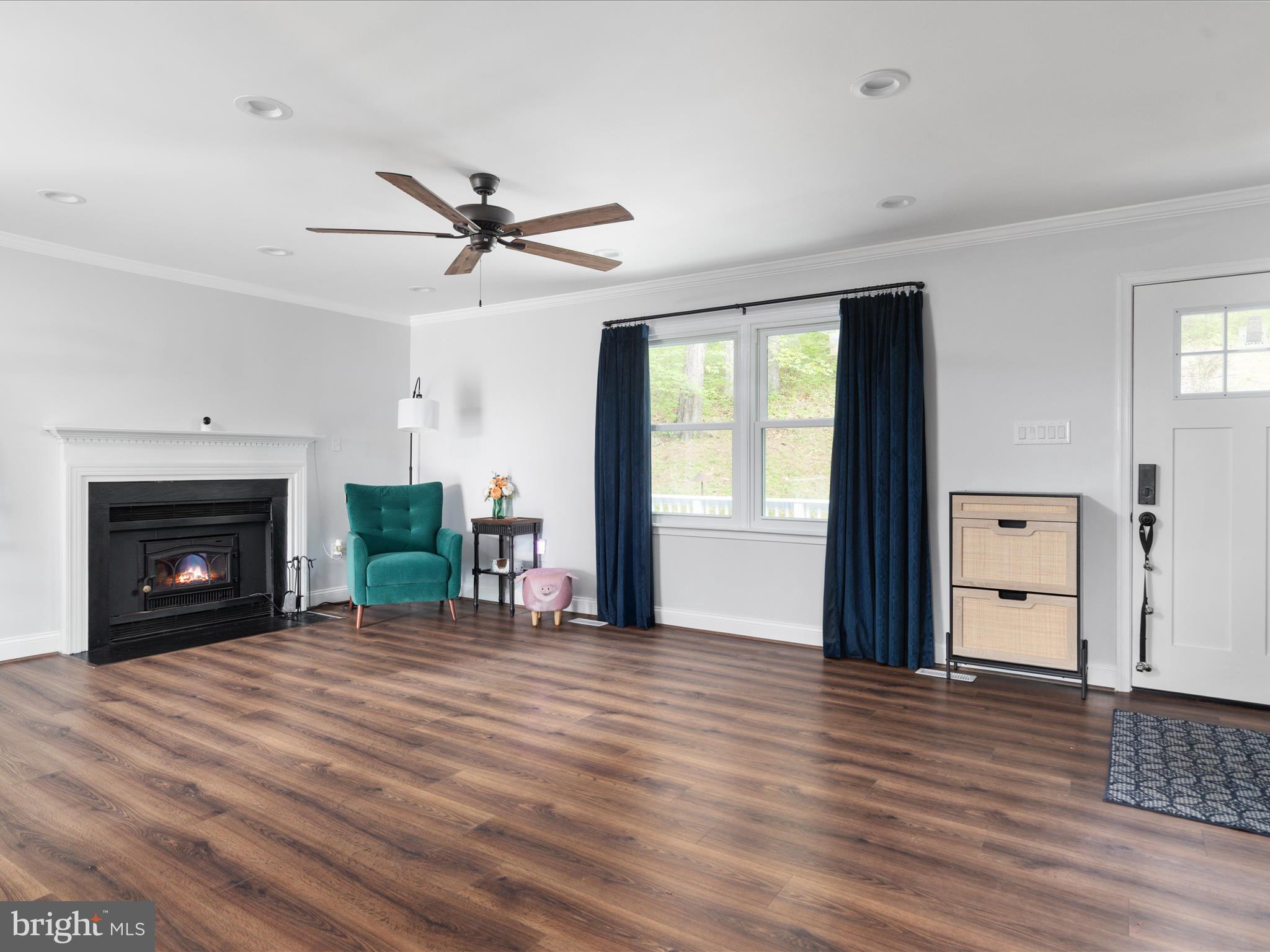 SKYLAND ESTATES - Residential