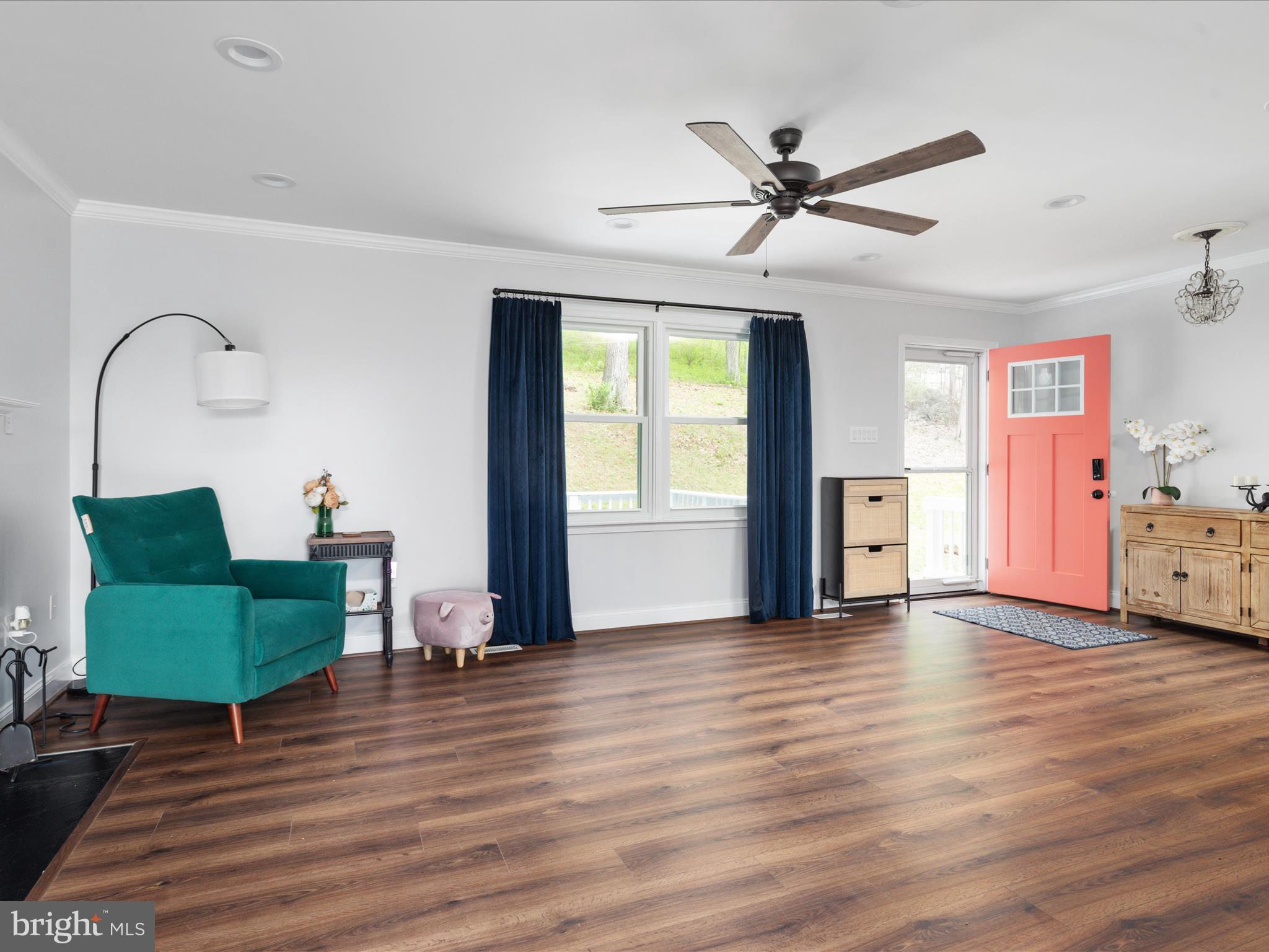 SKYLAND ESTATES - Residential