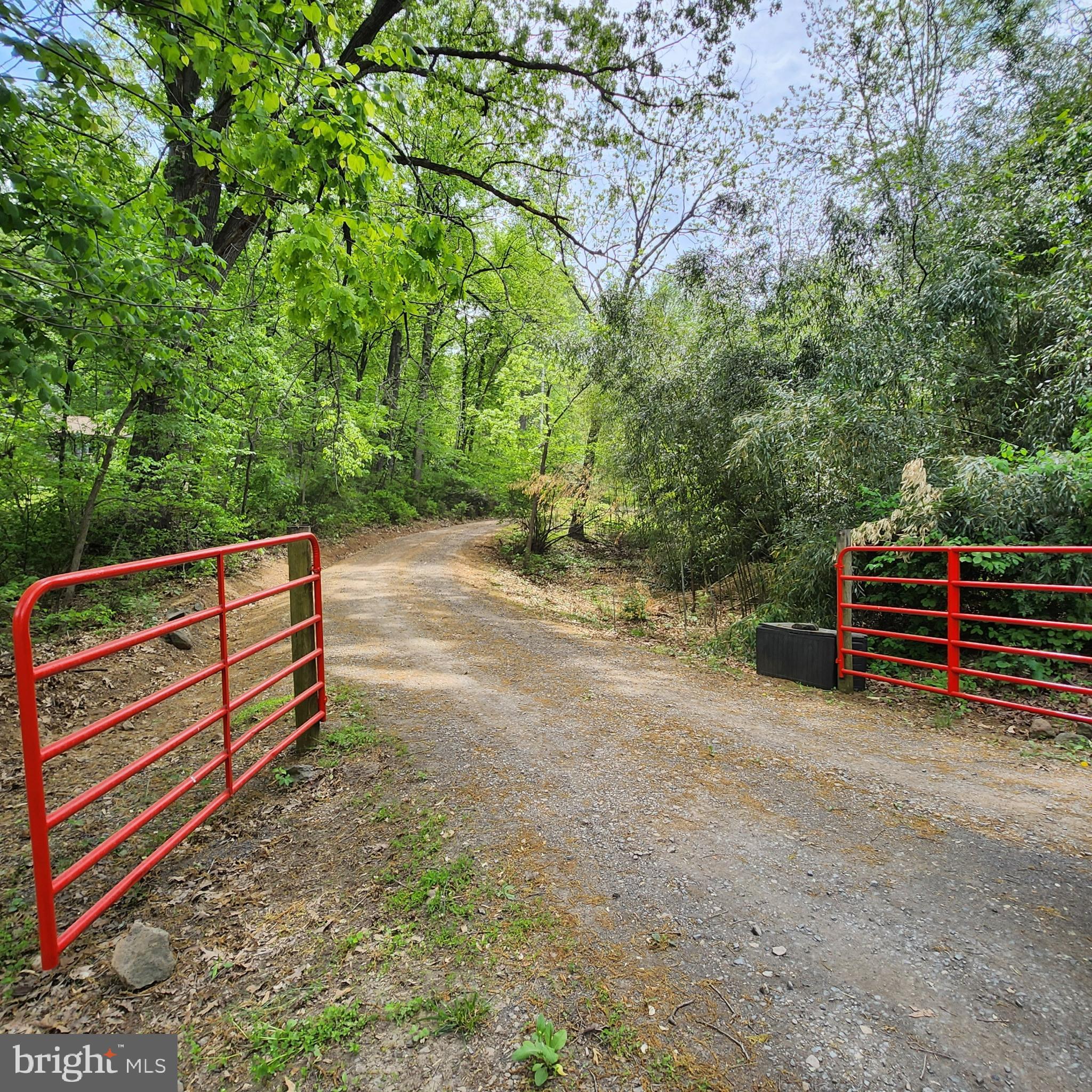SKYLAND ESTATES - Residential