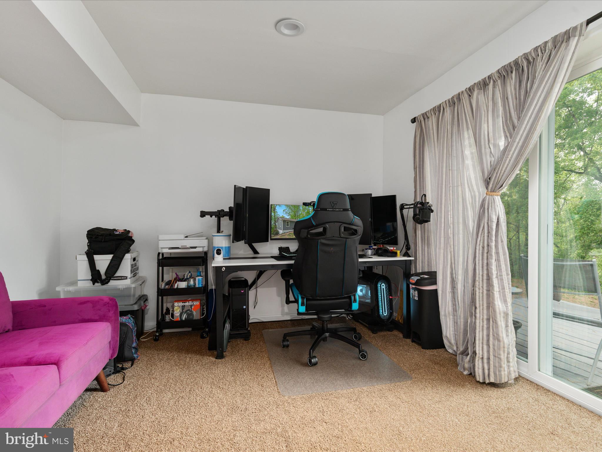 SKYLAND ESTATES - Residential