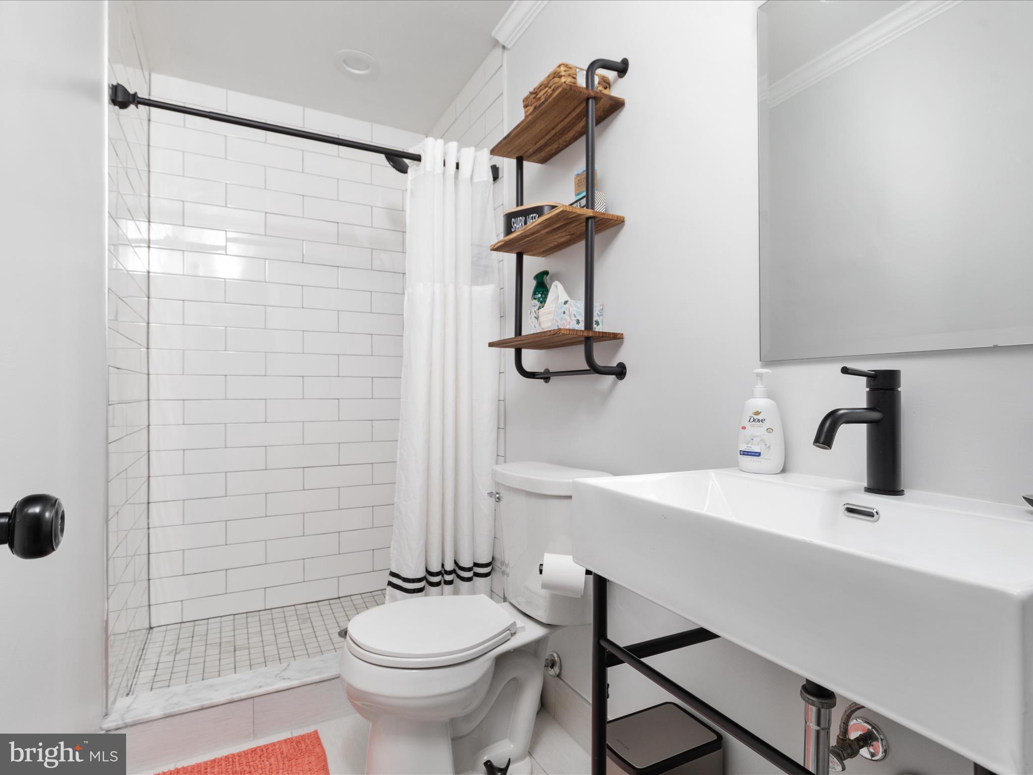 SKYLAND ESTATES - Residential