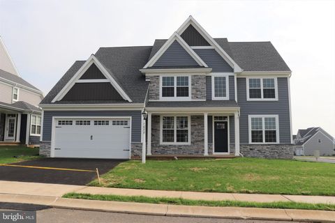 Photo of 1077 FONDERSMITH DR #24, LANCASTER, PA 17601 (MLS # PALA2031646)