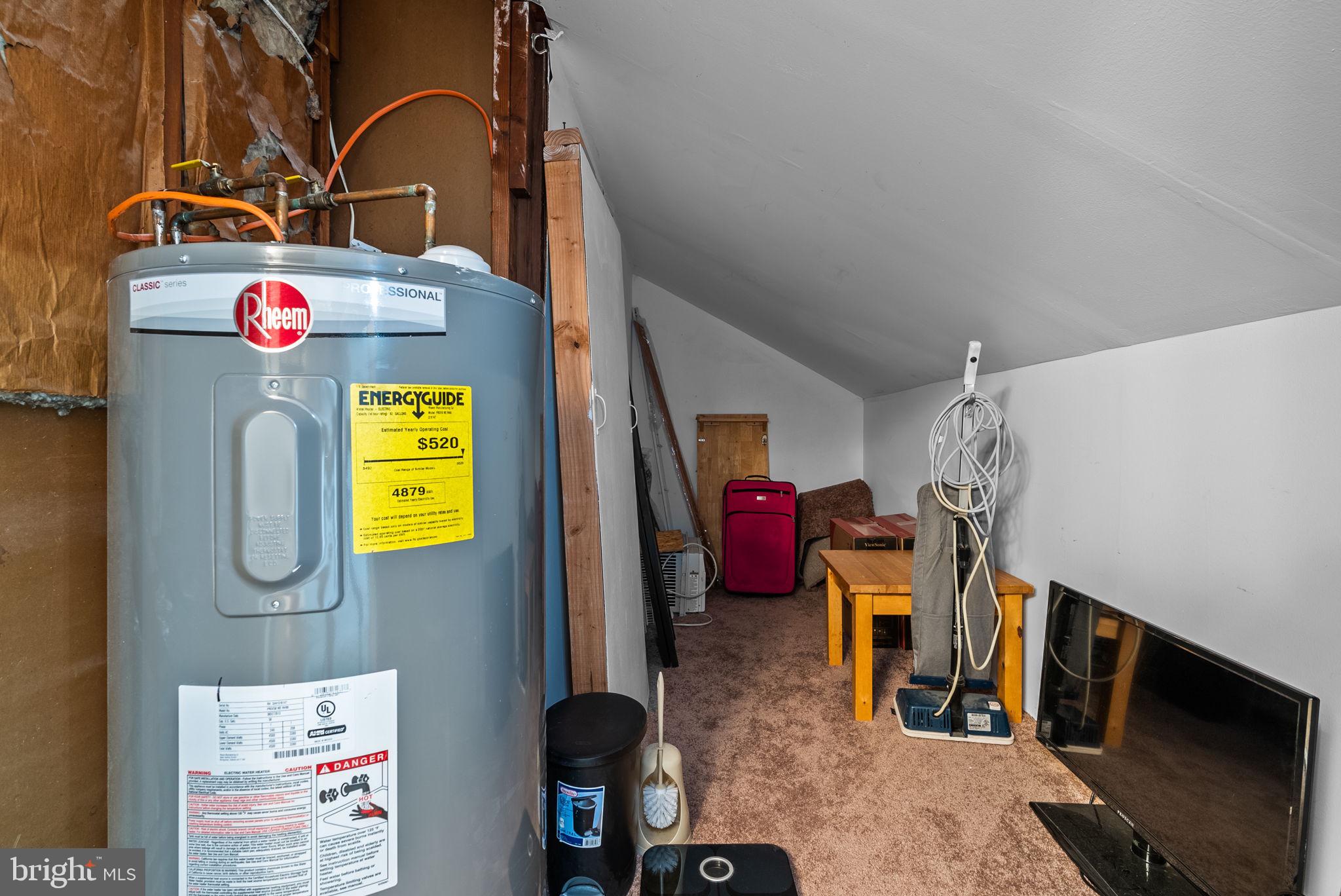 INDIAN CREEK - Residential