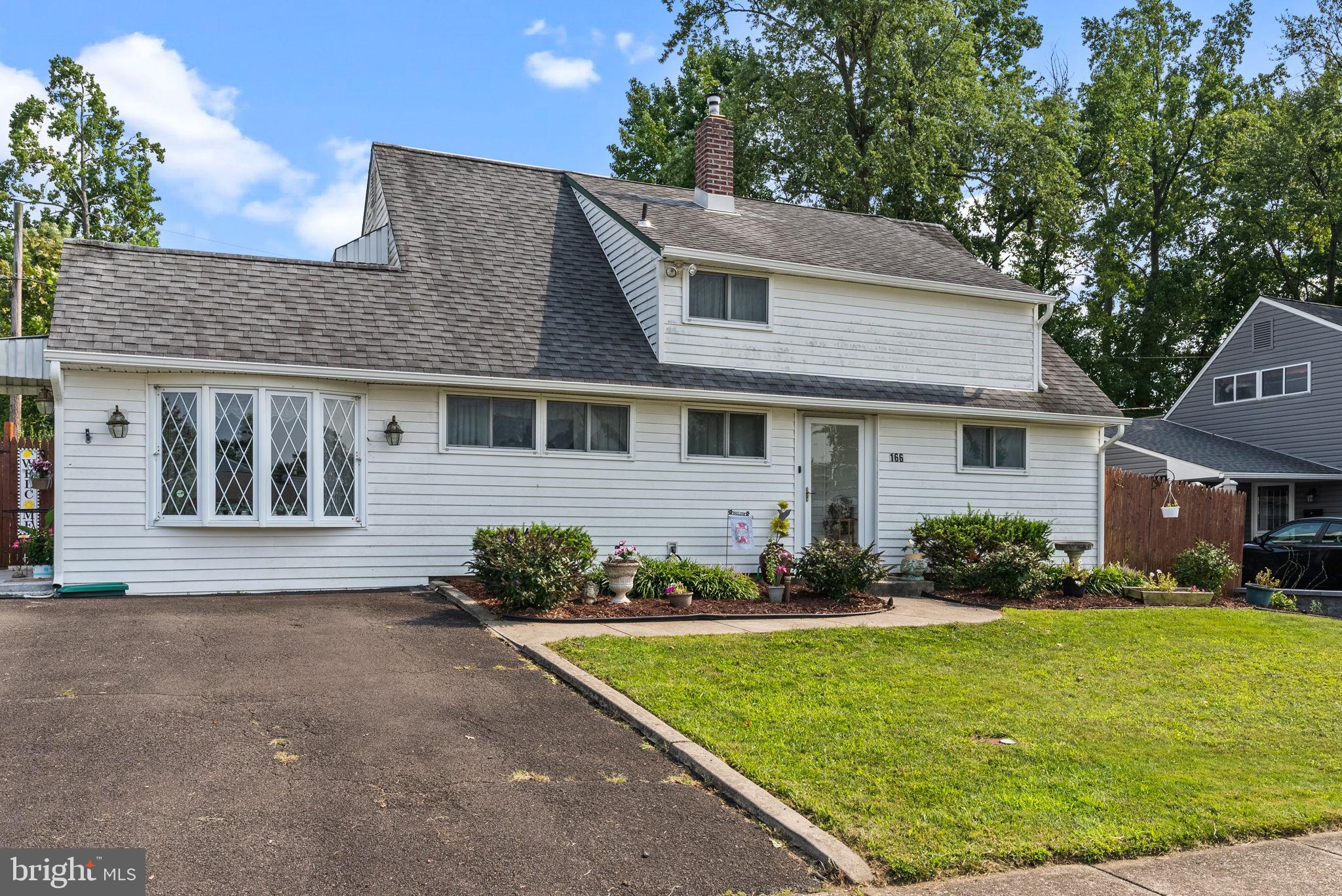 INDIAN CREEK - Residential