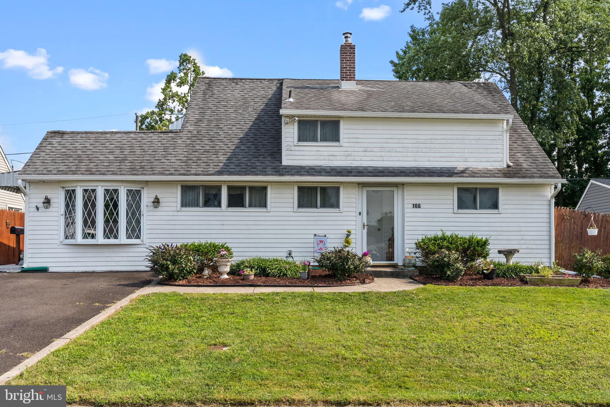 INDIAN CREEK - Residential