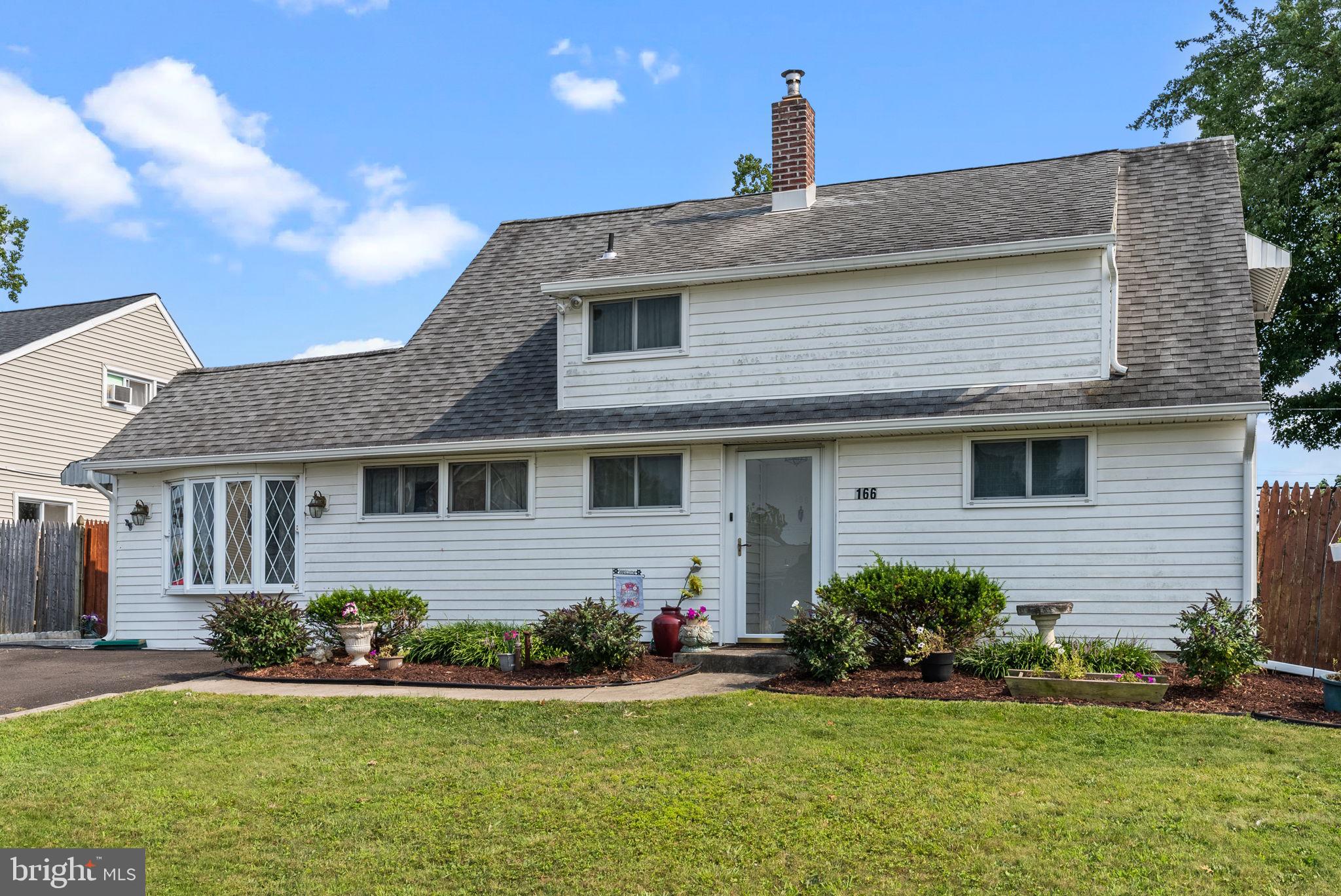 INDIAN CREEK - Residential