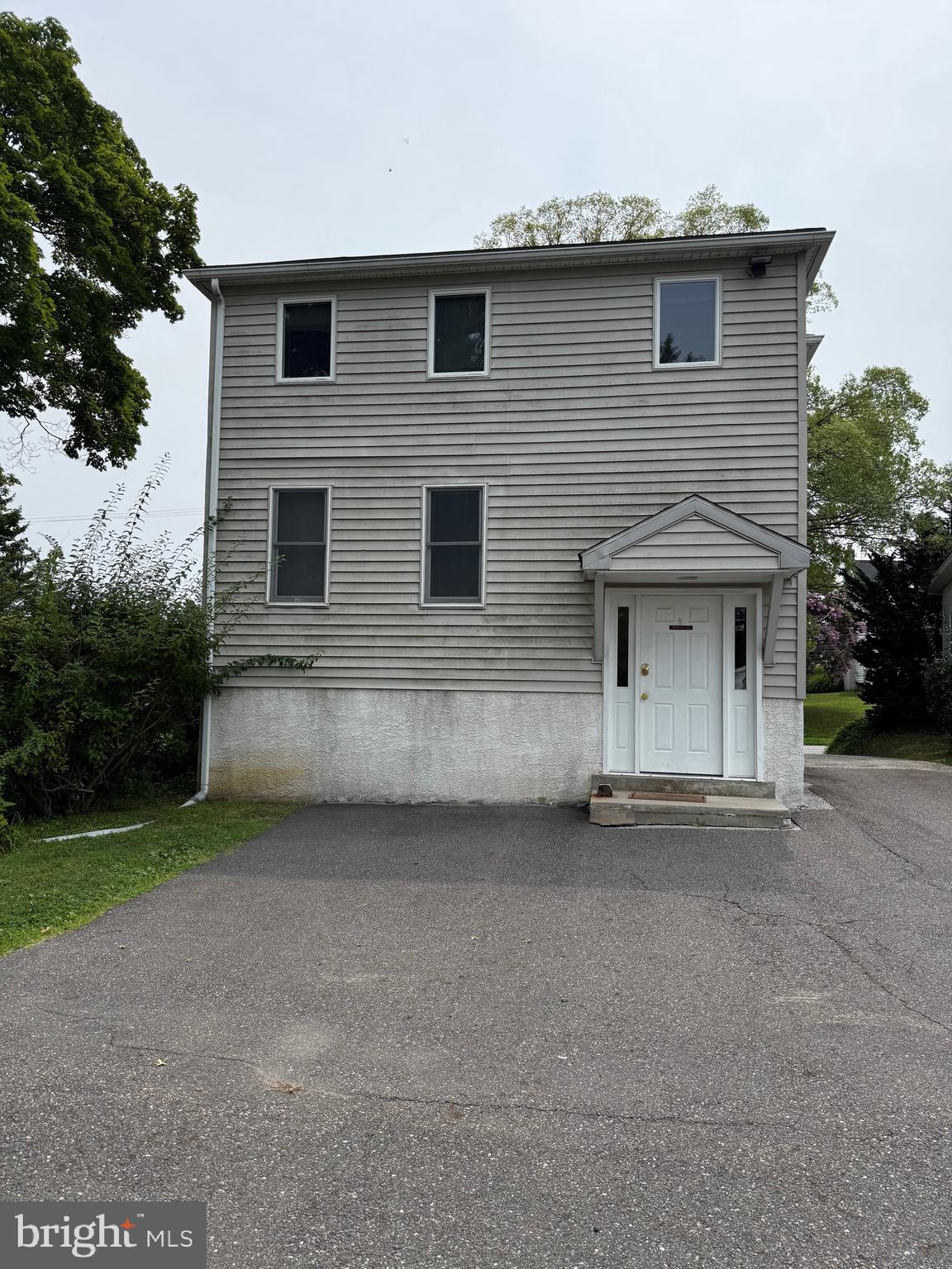 1012 MEETINGHOUSE ROAD