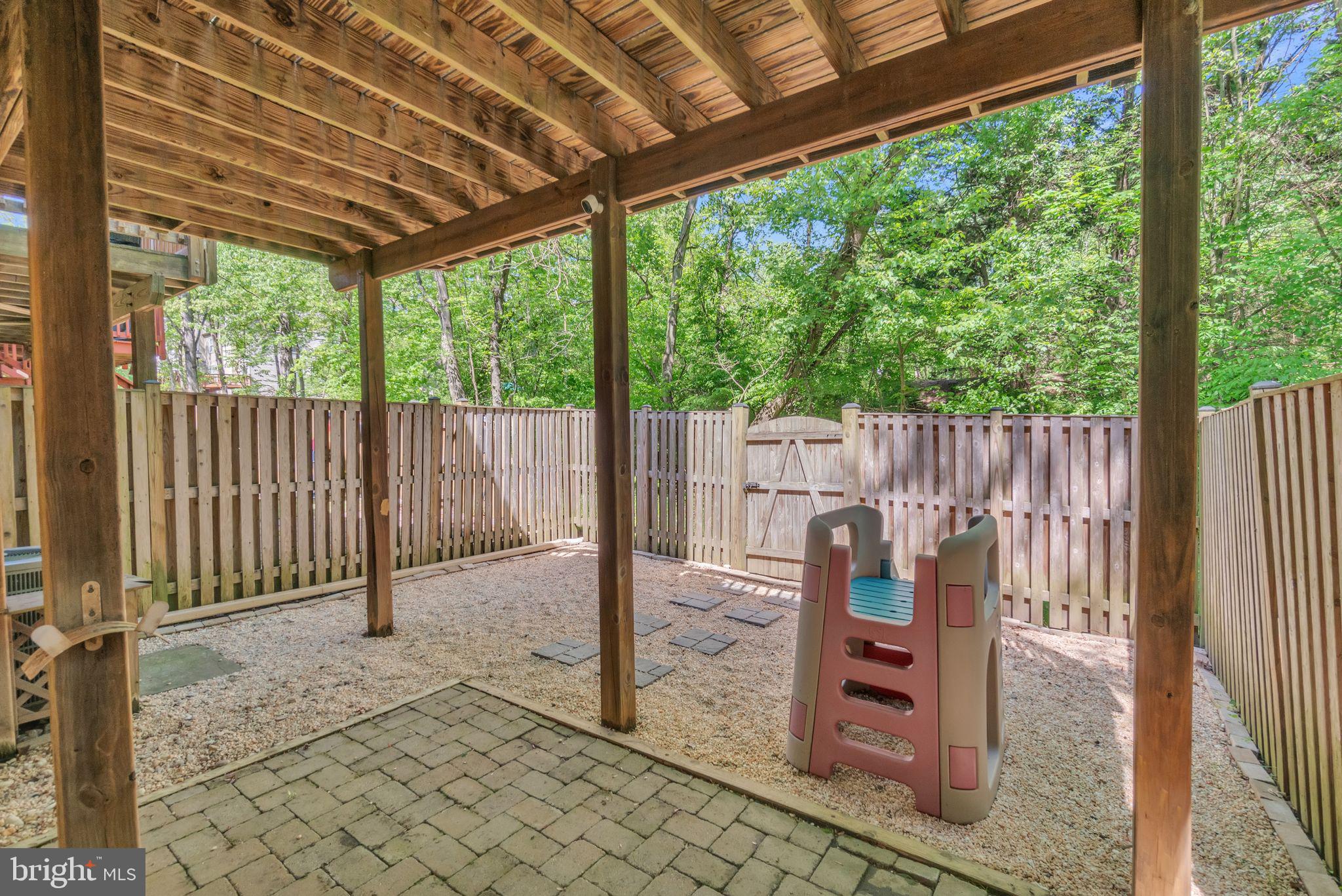 WHITLERS CREEK II - Residential