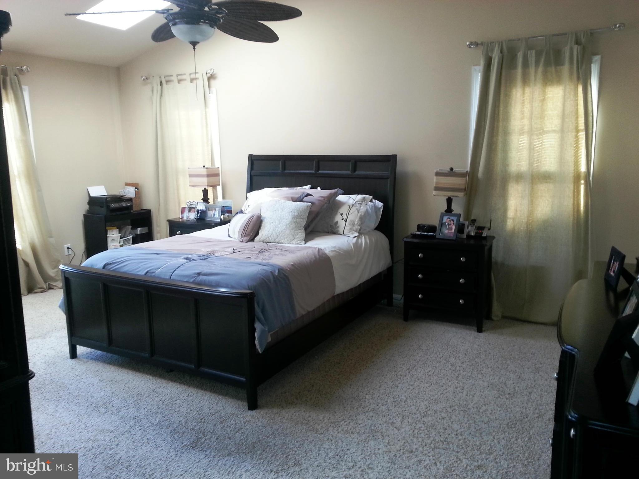 STRATFORD GLEN - Residential Lease