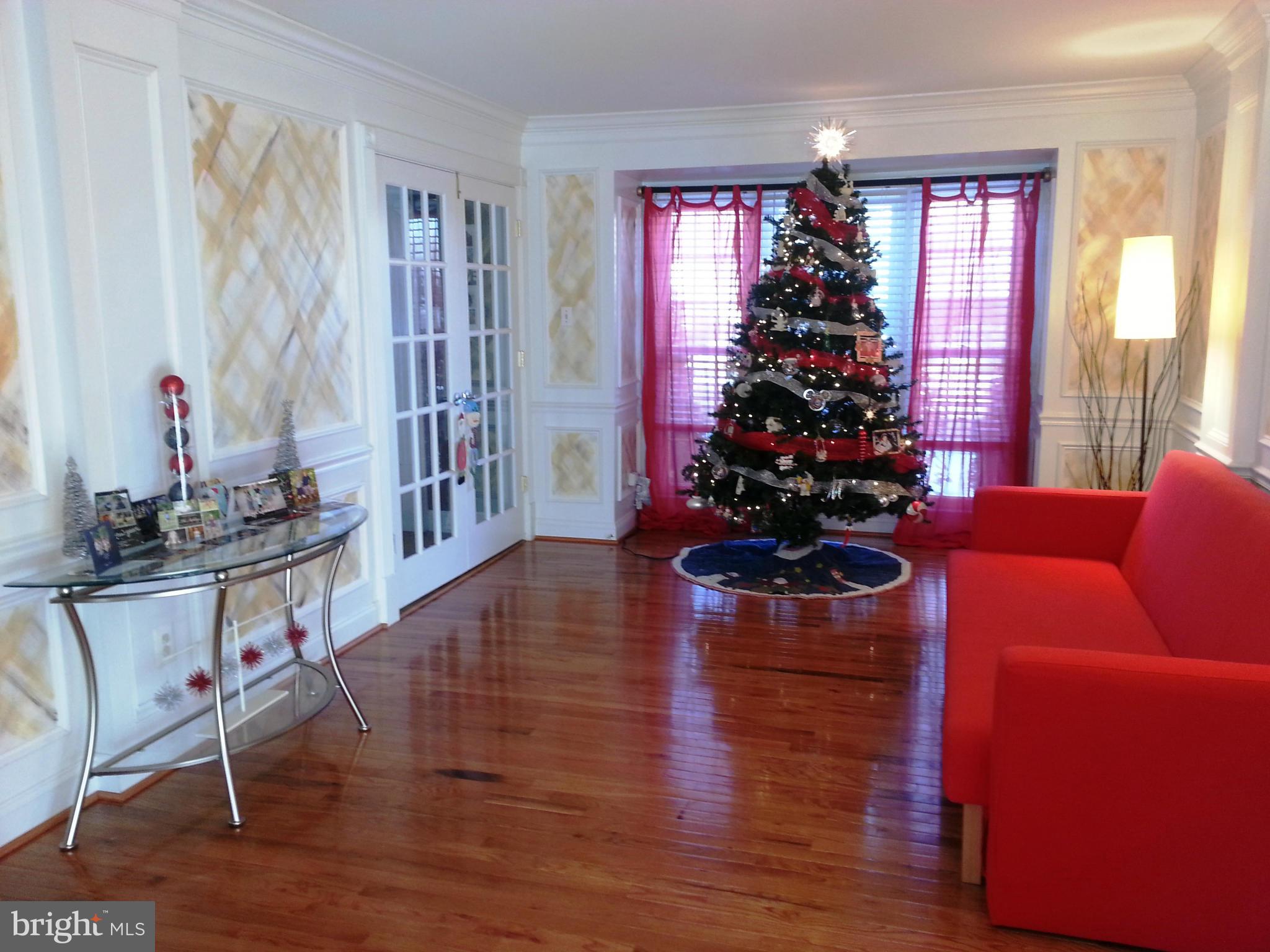 STRATFORD GLEN - Residential Lease