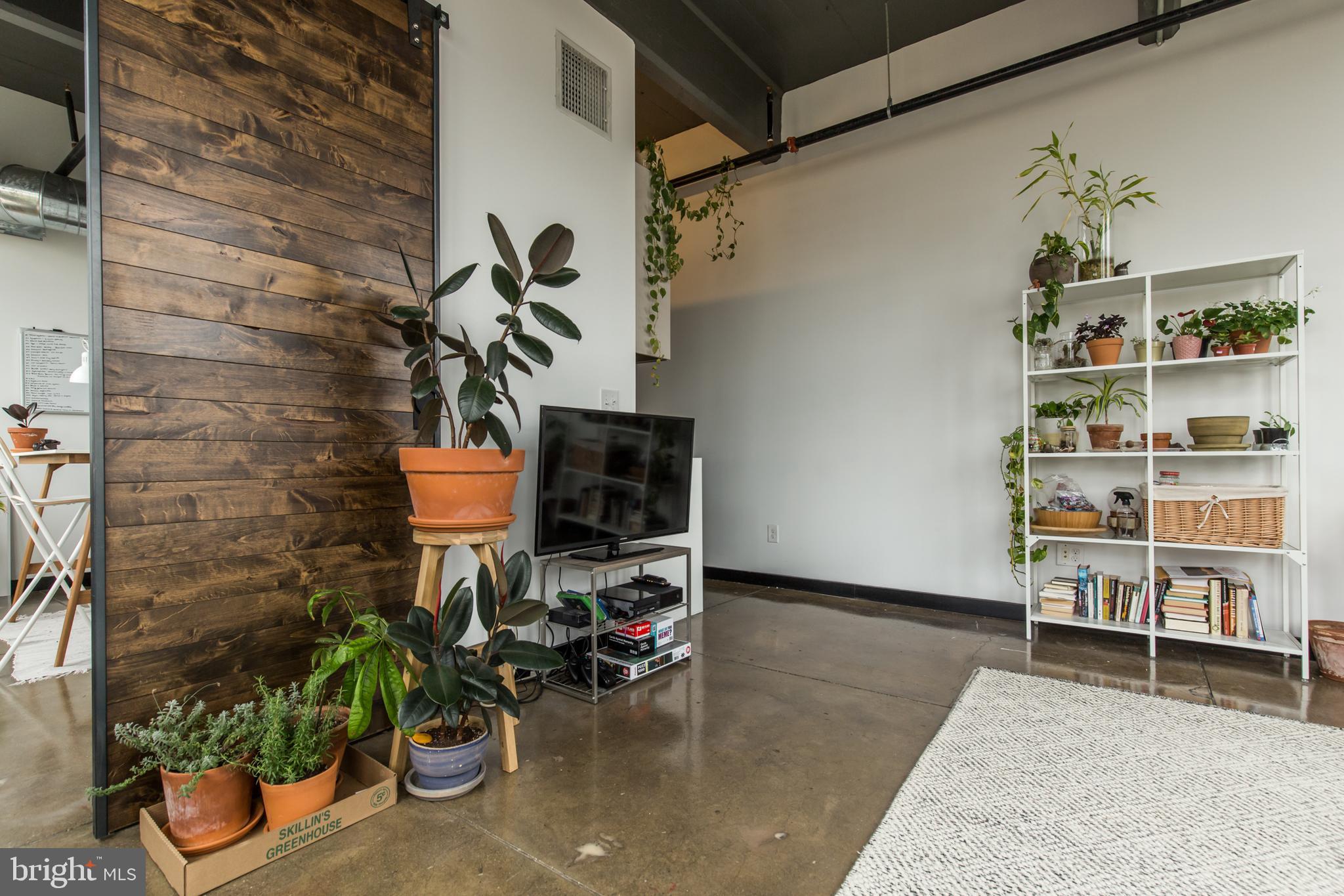 FISHTOWN - Residential Lease