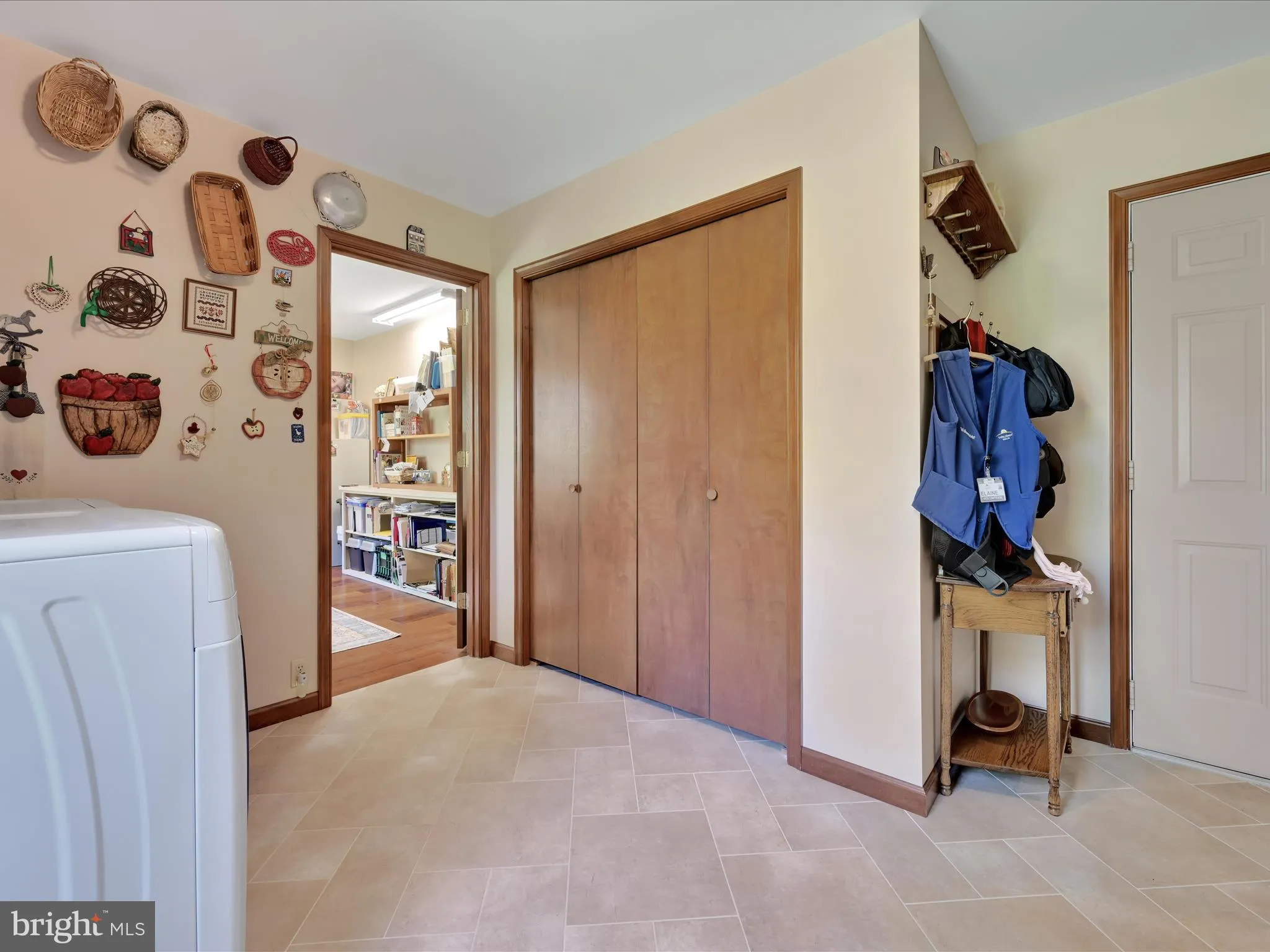 East Earl, Pennsylvania 17519, United States, 3 Bedrooms Bedrooms, ,4 BathroomsBathrooms,Residential,Pending,222664