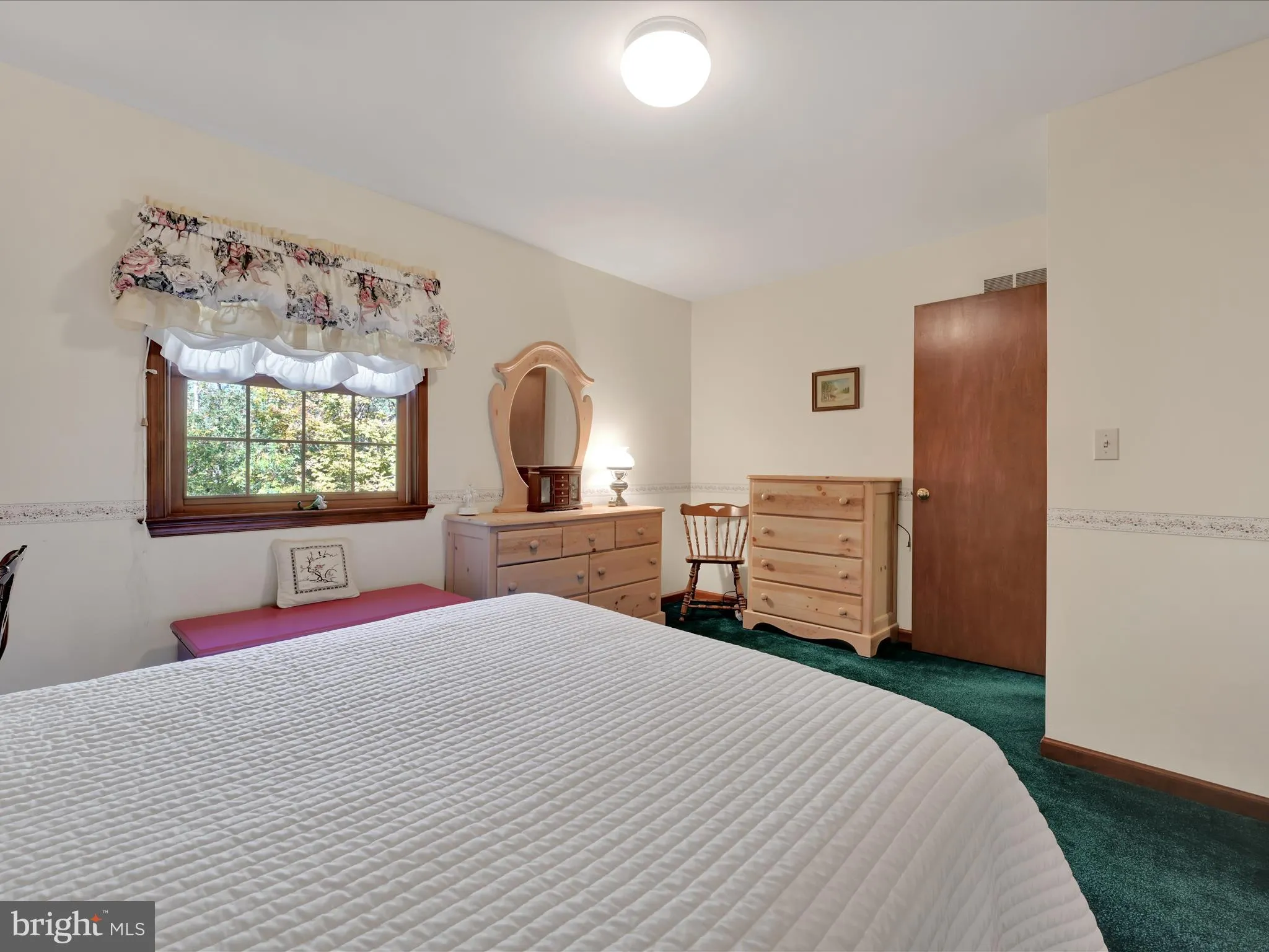 East Earl, Pennsylvania 17519, United States, 3 Bedrooms Bedrooms, ,4 BathroomsBathrooms,Residential,Pending,222664