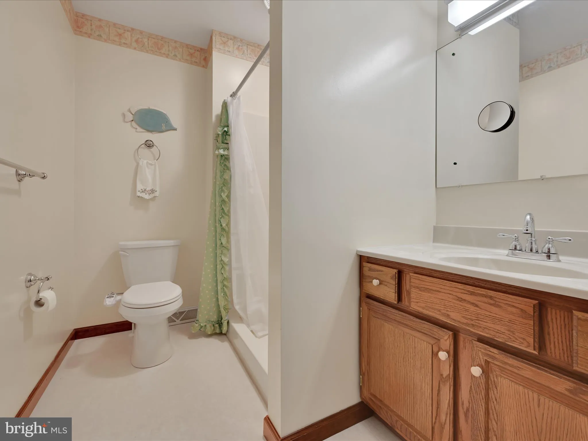 East Earl, Pennsylvania 17519, United States, 3 Bedrooms Bedrooms, ,4 BathroomsBathrooms,Residential,Pending,222664