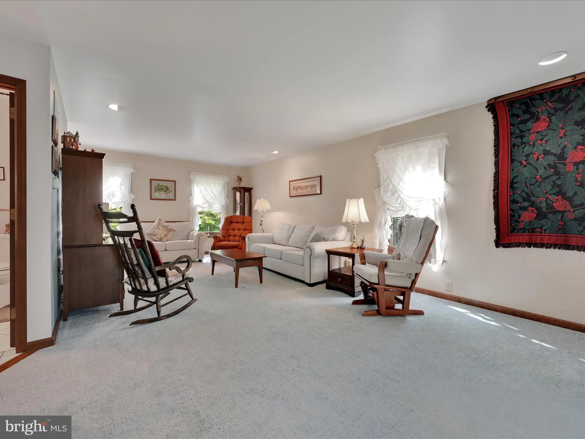 East Earl, Pennsylvania 17519, United States, 3 Bedrooms Bedrooms, ,4 BathroomsBathrooms,Residential,Pending,222664