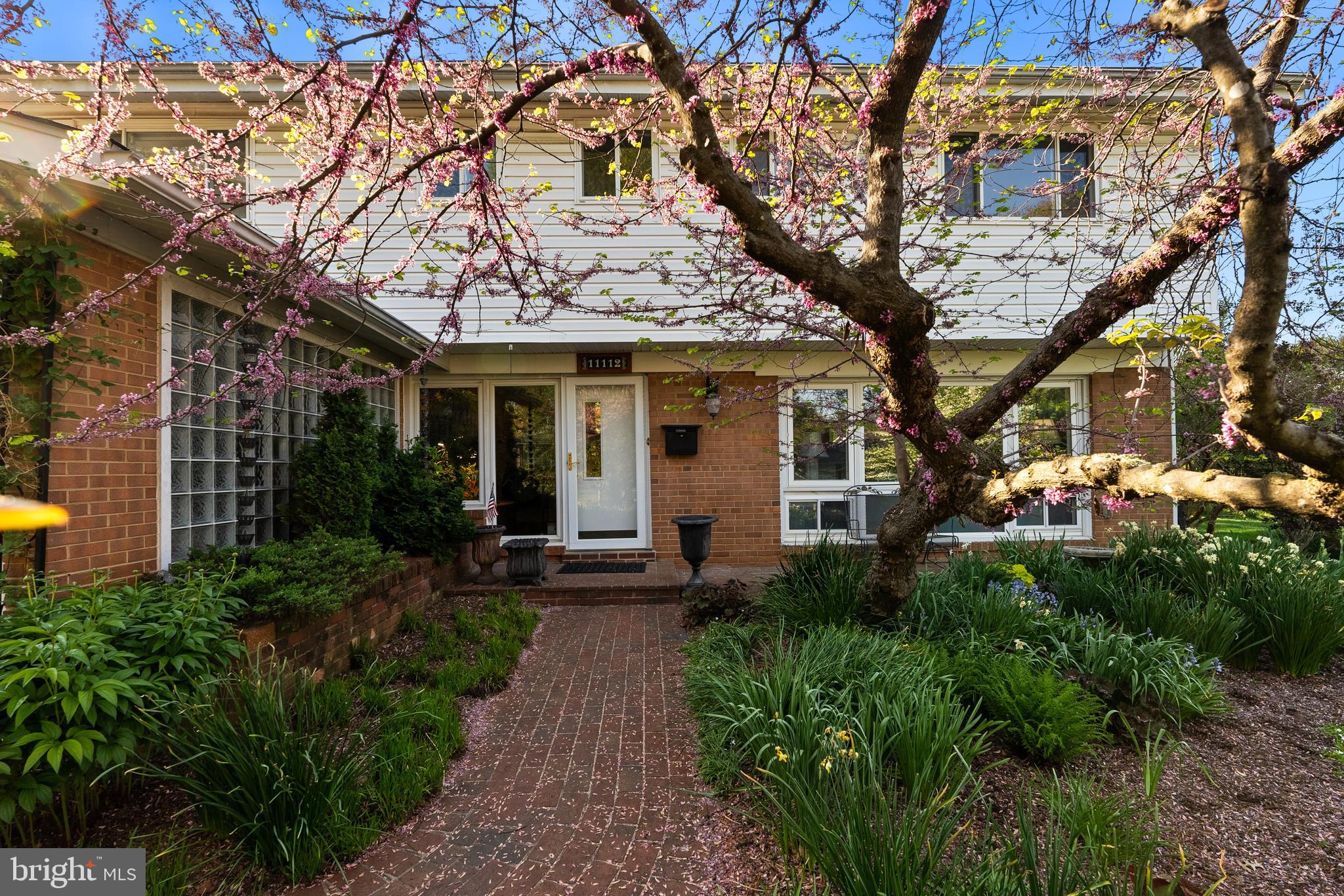 11112 NICHOLAS DRIVE