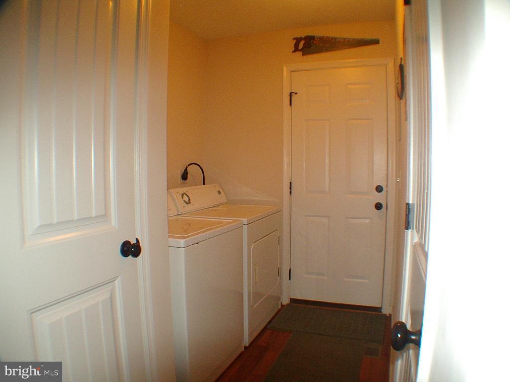 BRISTOL SPRINGS - Residential