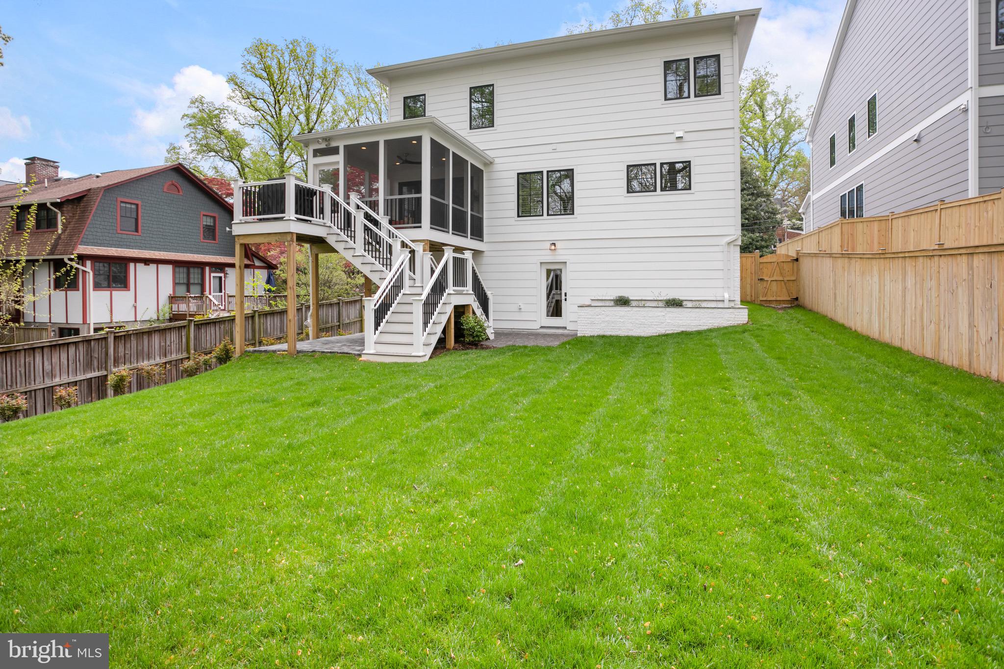 DONALDSON RUN - Residential