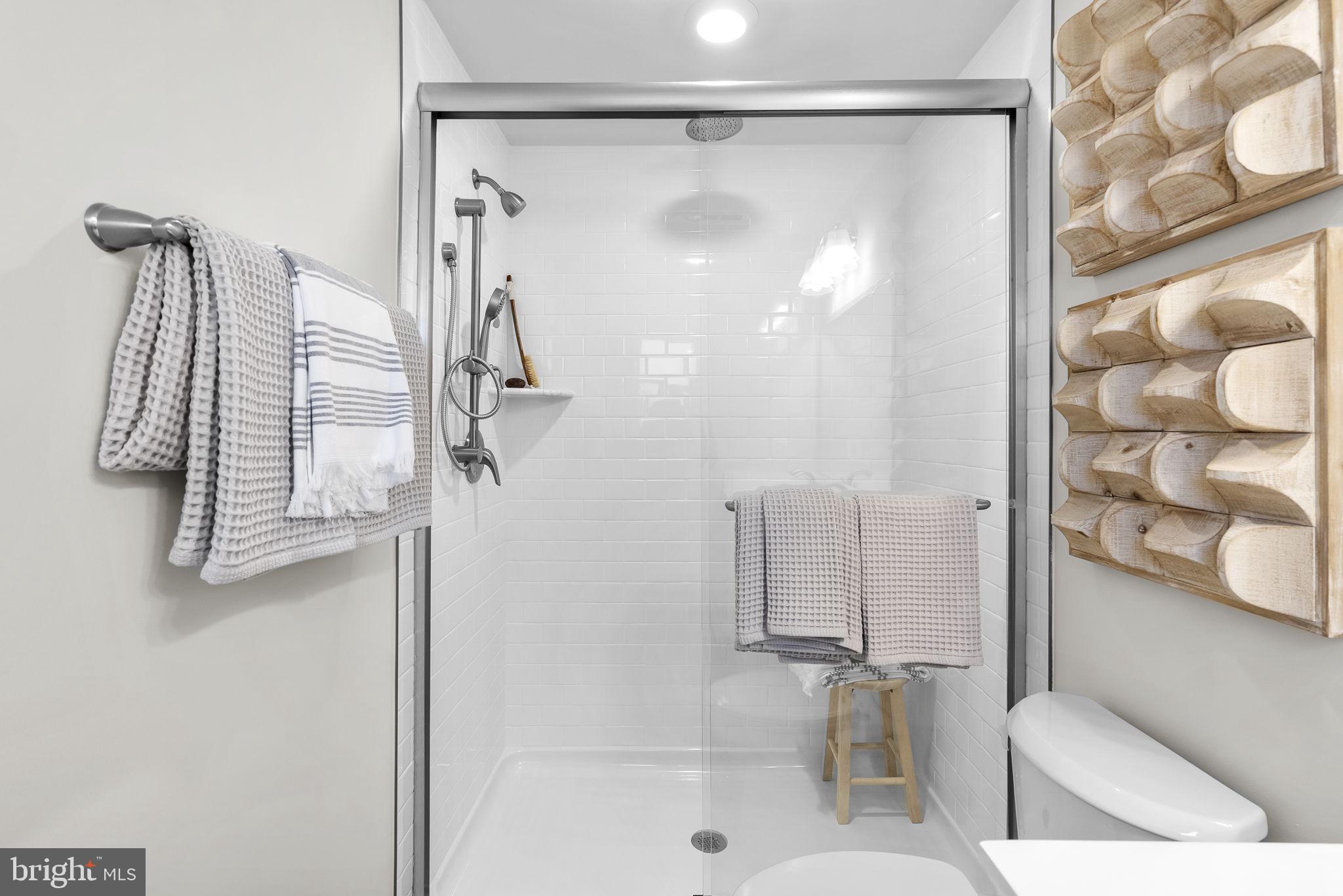 HUNTWELL WEST - Residential