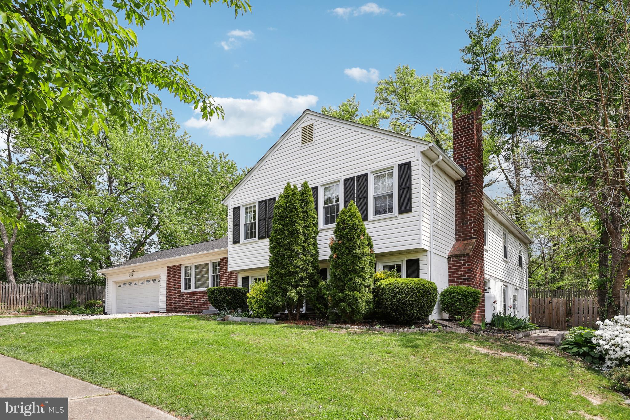 1533 MALVERN HILL PLACE