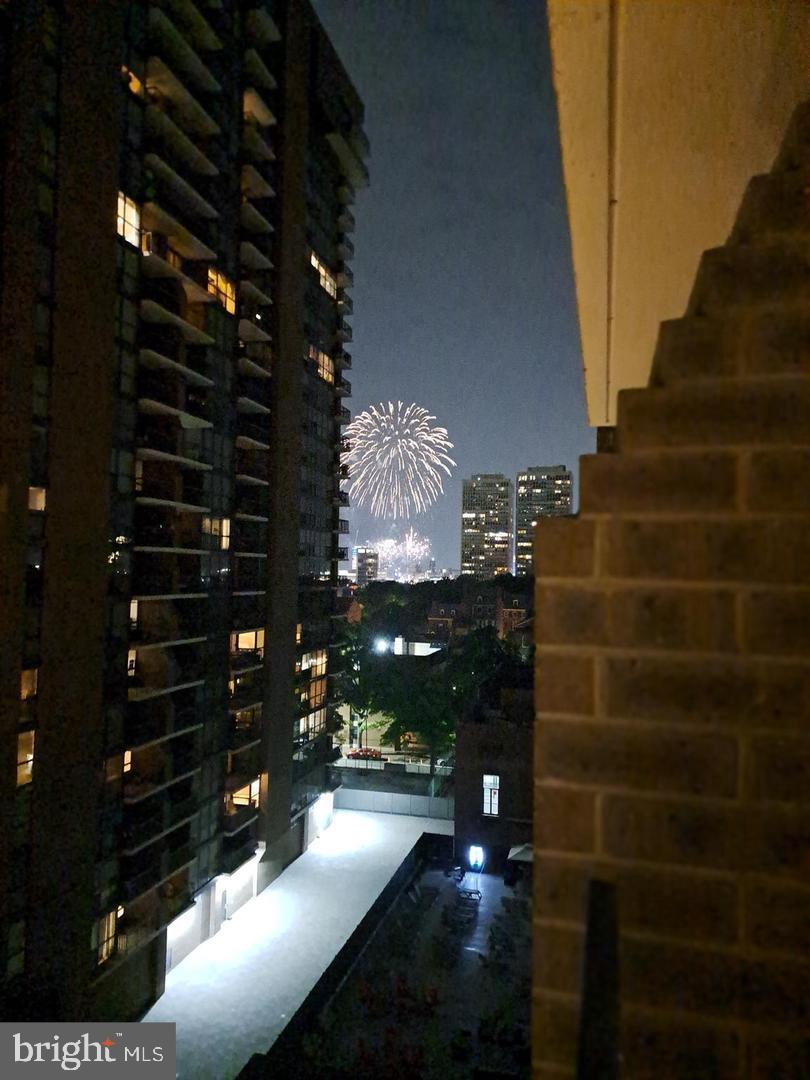 SOCIETY HILL - Residential Lease