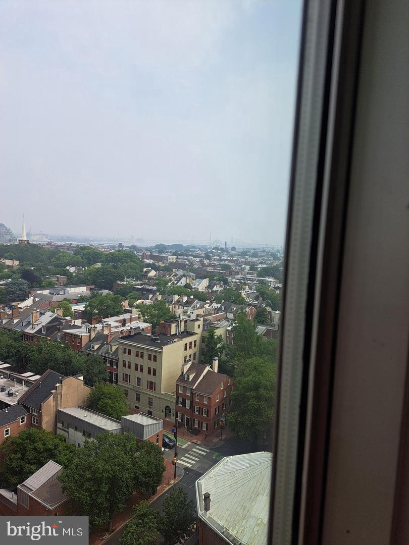 SOCIETY HILL - Residential Lease