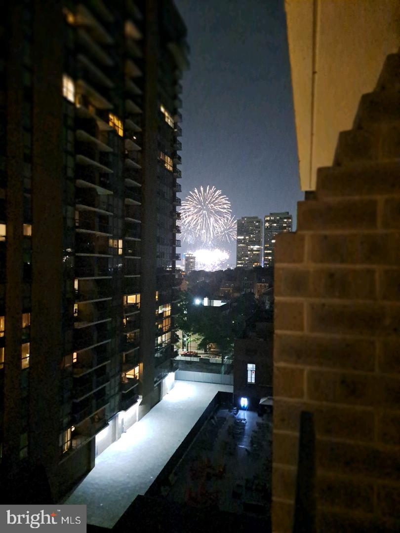 SOCIETY HILL - Residential Lease