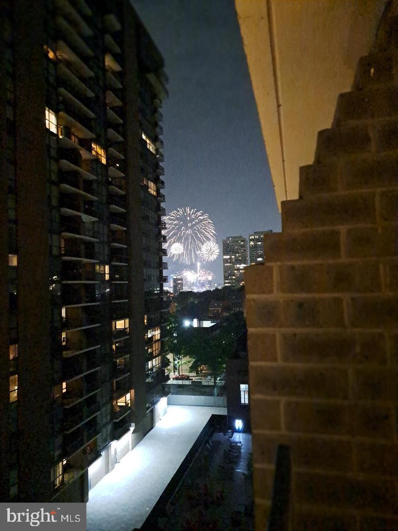 SOCIETY HILL - Residential Lease