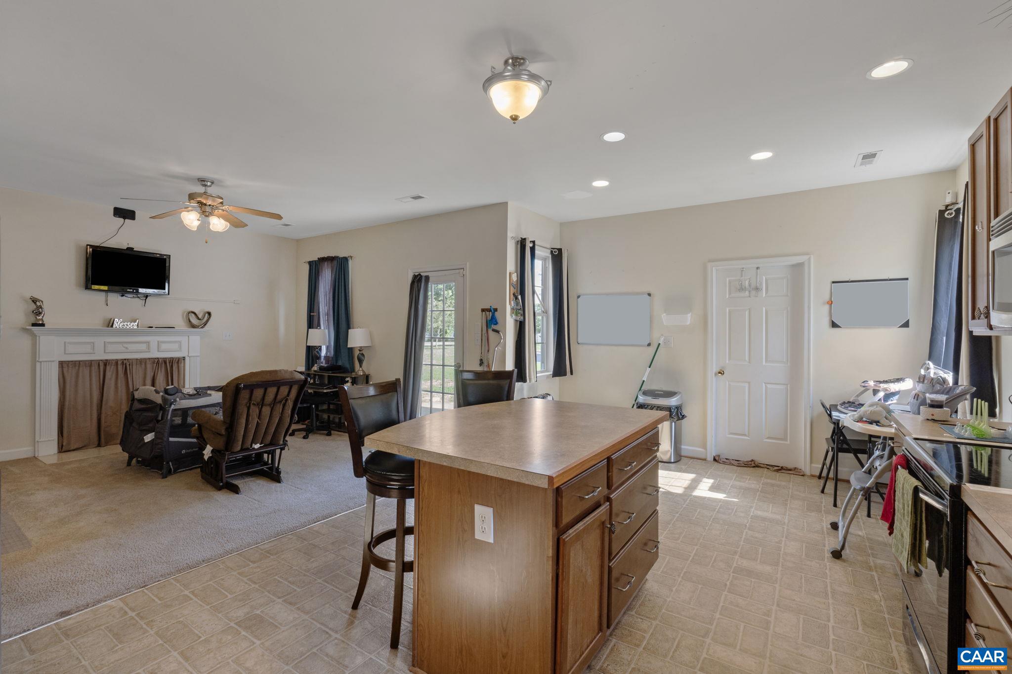 SPRING CREEK - Residential Lease