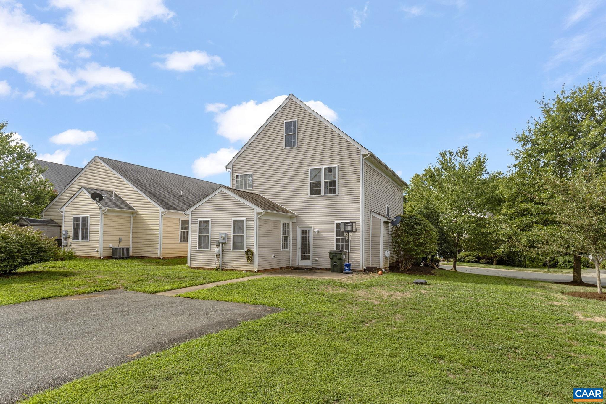 SPRING CREEK - Residential Lease