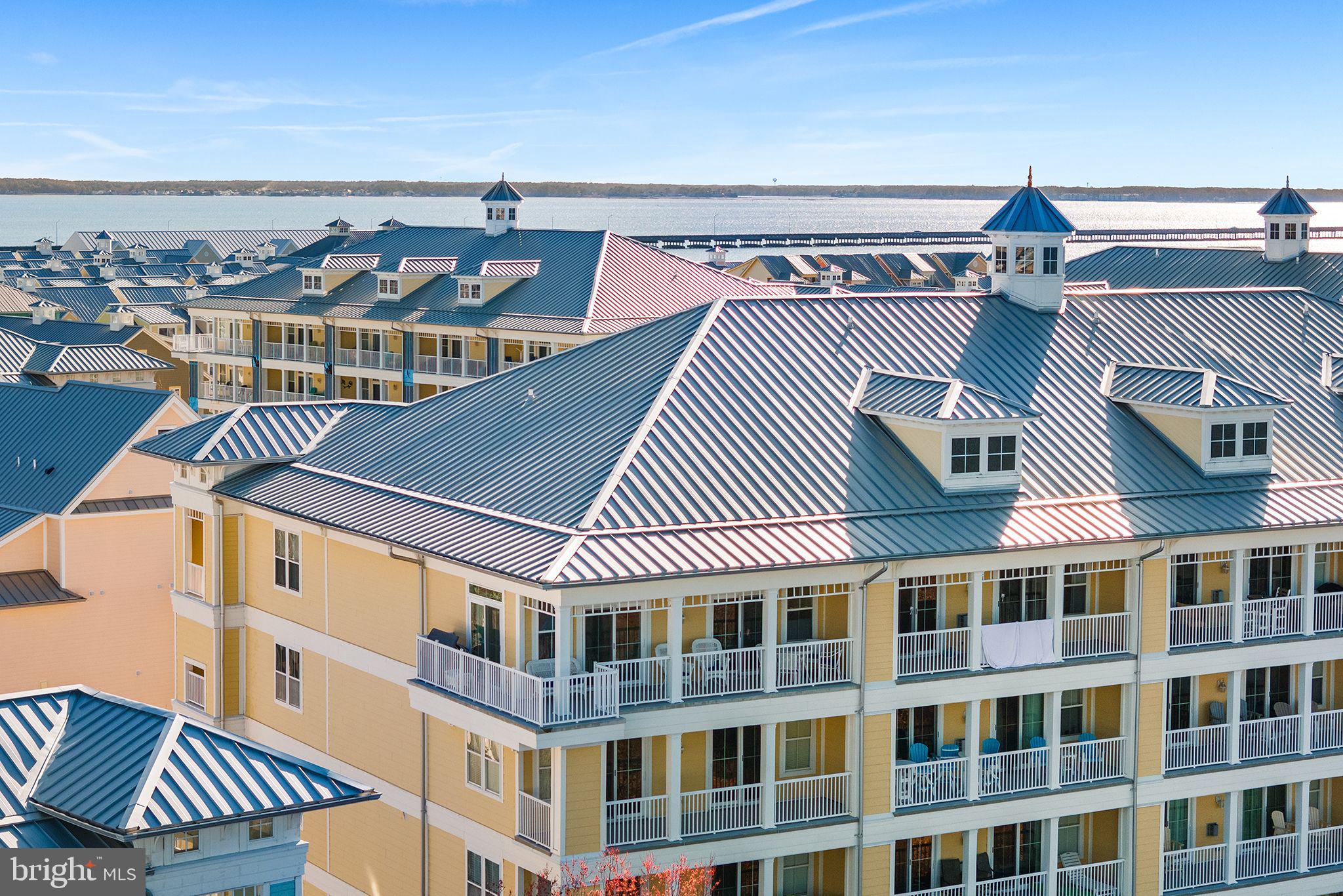 6 HIDDEN COVE WAY 5E