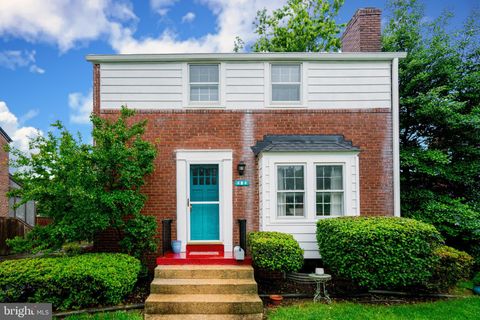 404 S GARFIELD STREET ARLINGTON VA 22204