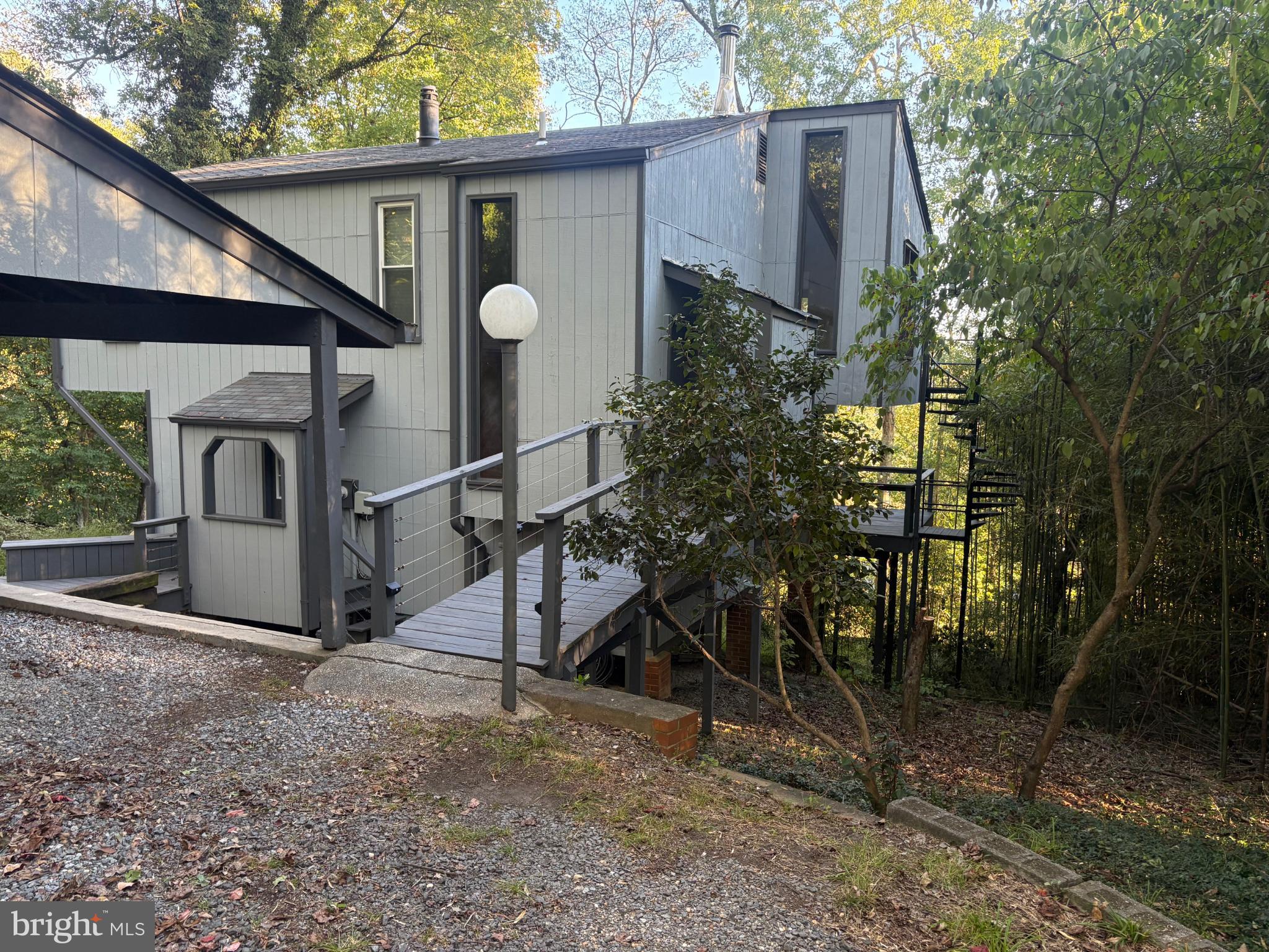 13825 PISCATAWAY DRIVE