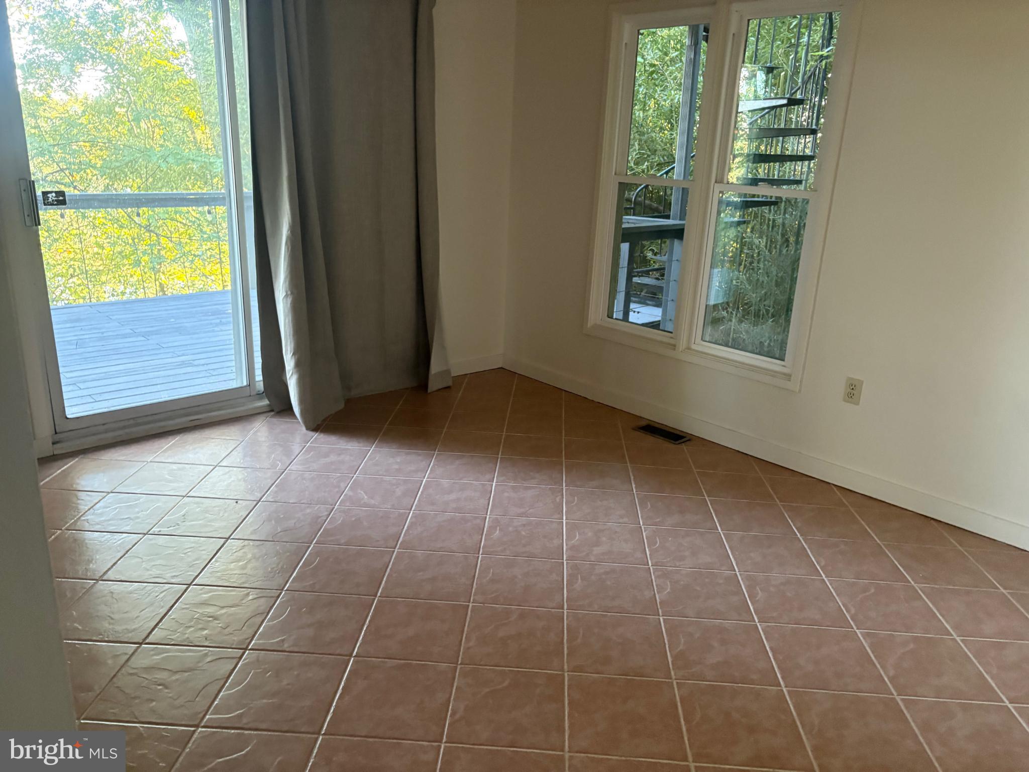 PISCATAWAY HILLS - Residential