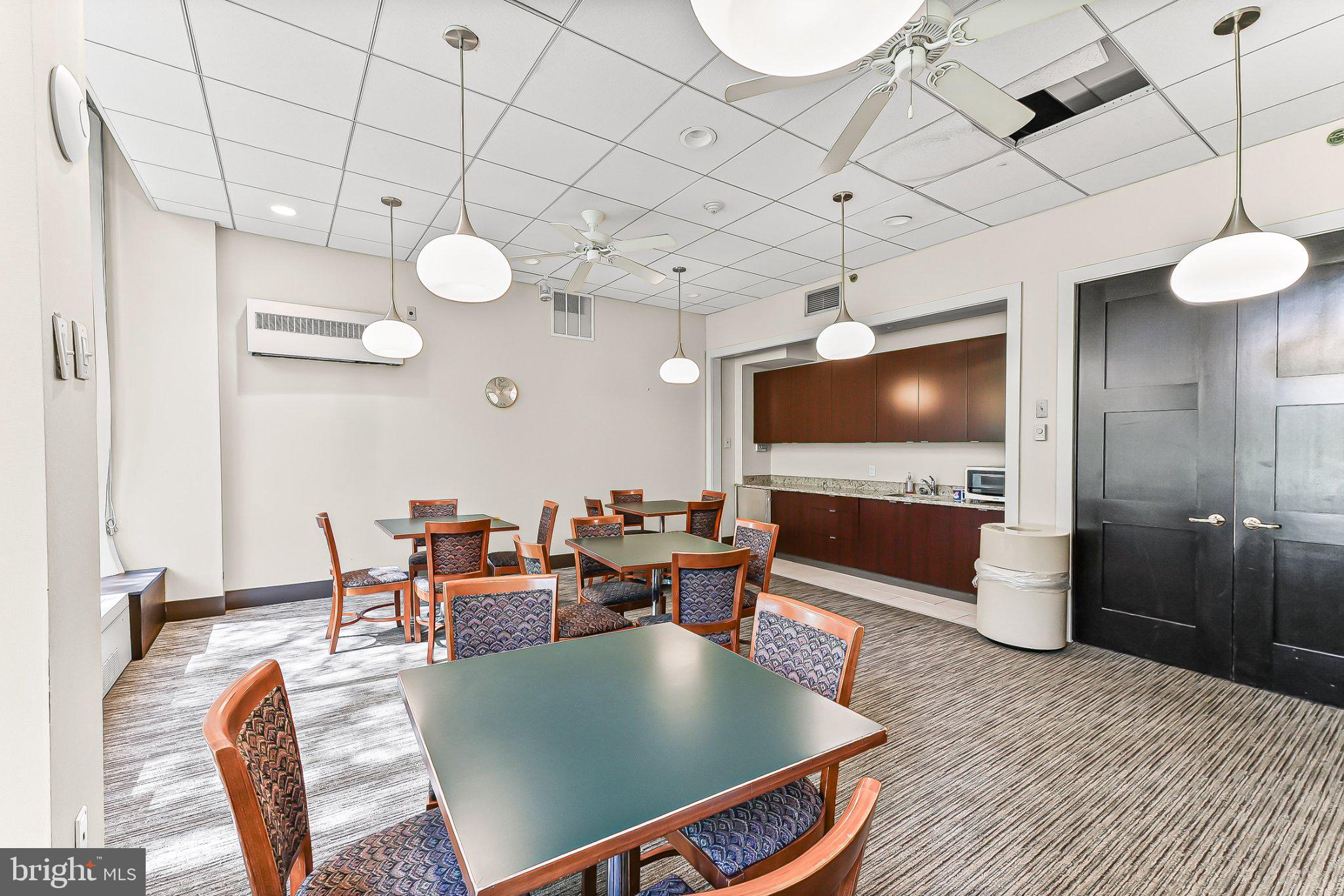 1001 CITY AVENUE W-402