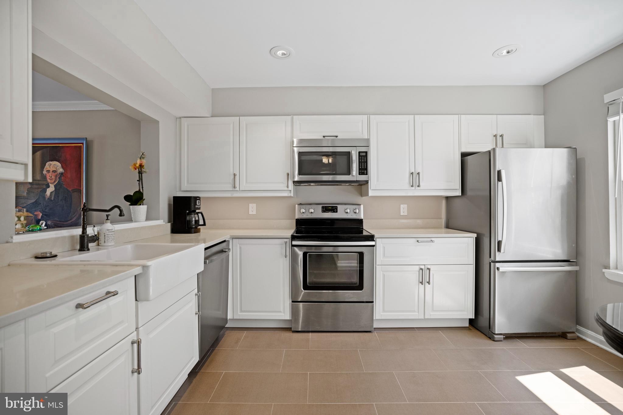 11719 SUMMER OAK DRIVE