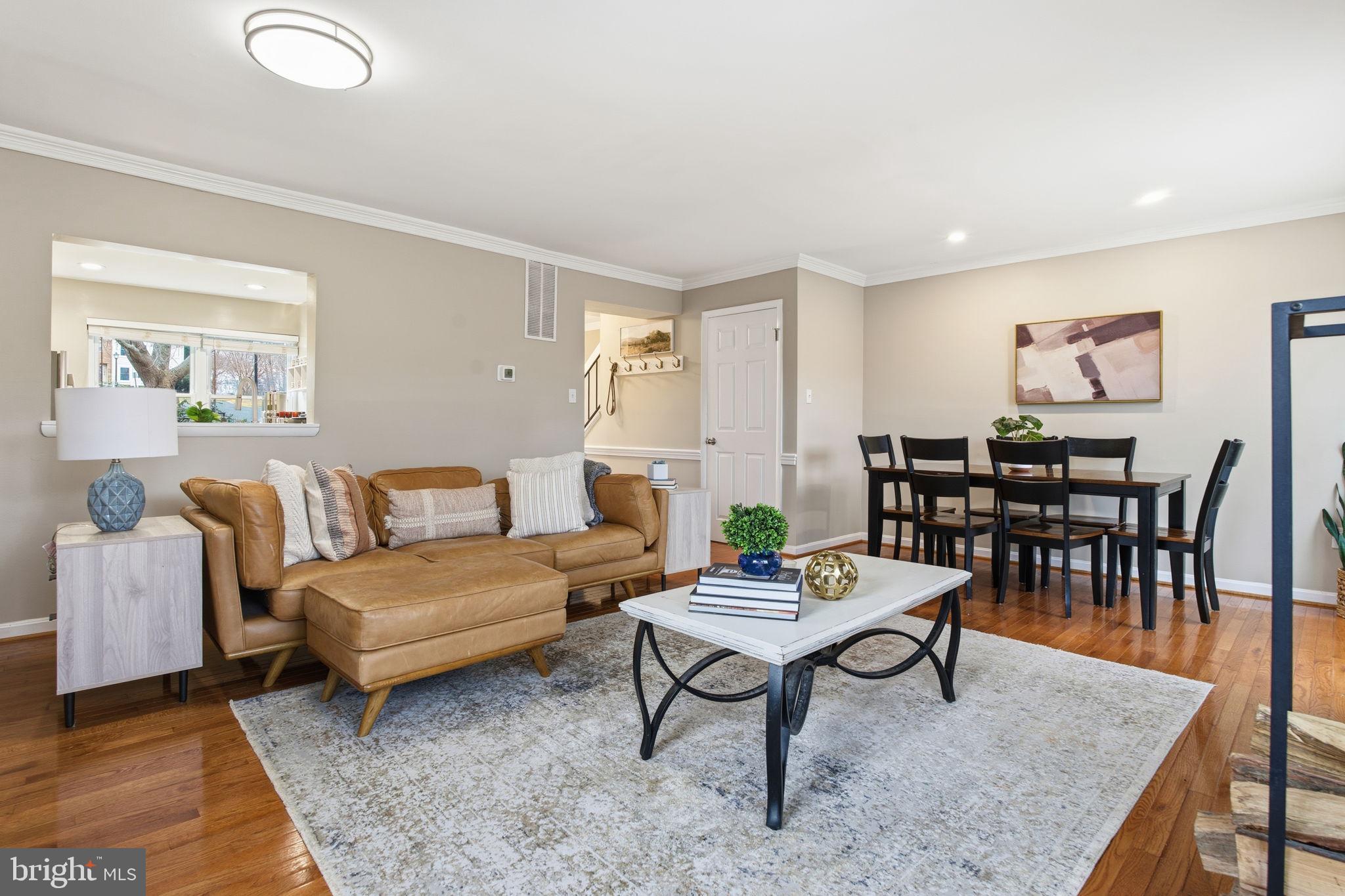 GUNNERS LAKE VILLAGE - Residential